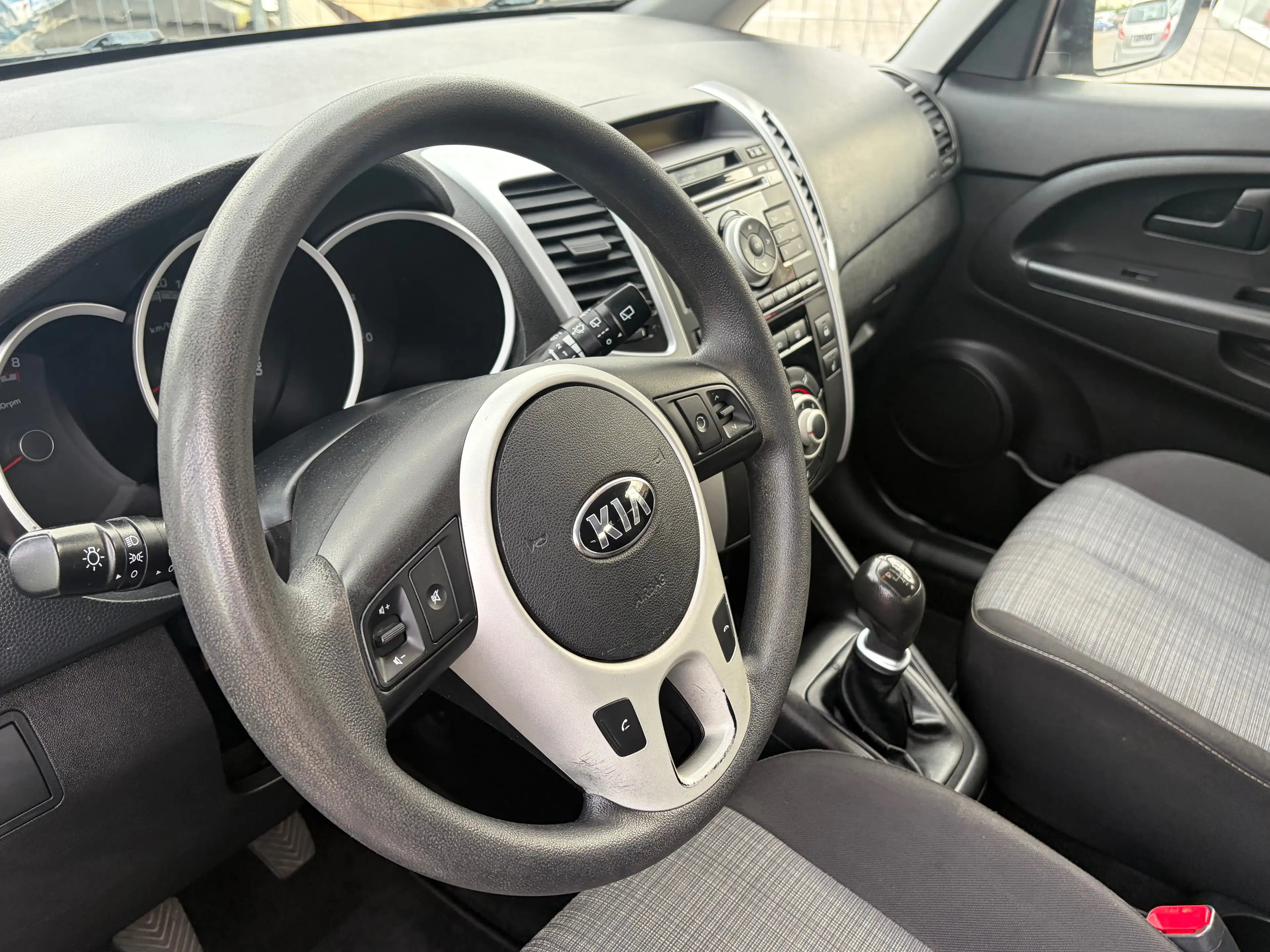 Kia Venga Edition 7*1.Hand*SHZ*HU/AU 08/28*BT*Klima* — photo 9