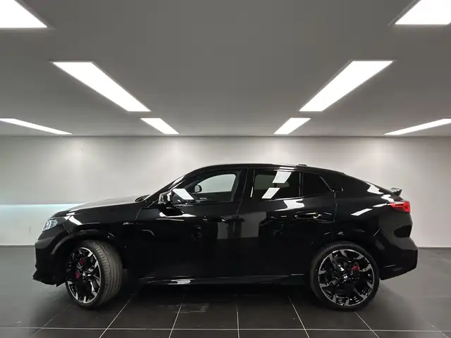 BMW X2 view 2