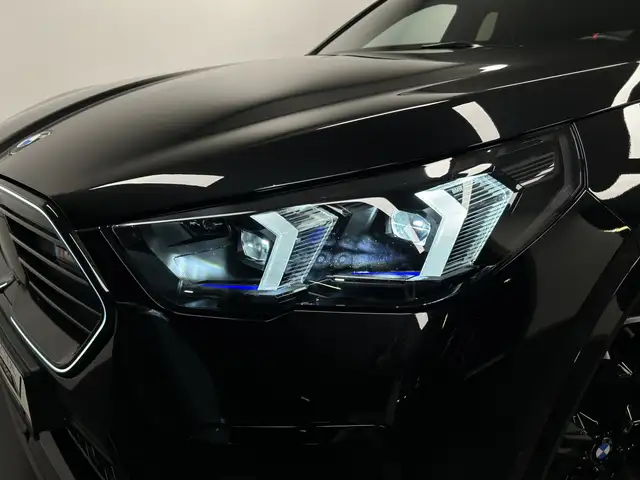 BMW X2 view 8