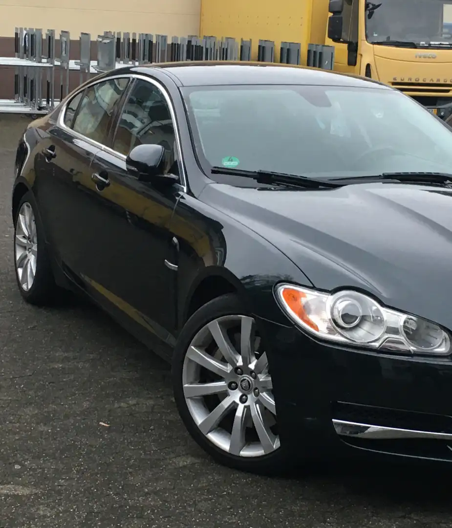 Jaguar XF 3.0 V6 Diesel Edition - 1