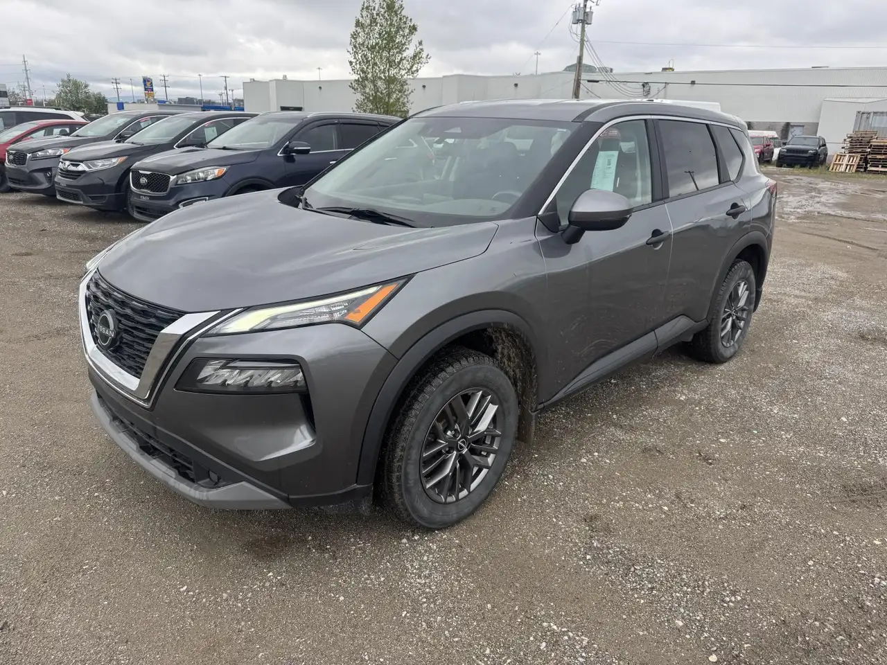 Nissan Rogue снимка Nissan Rogue