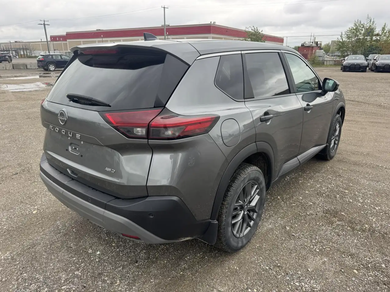 Nissan Rogue снимка Nissan Rogue