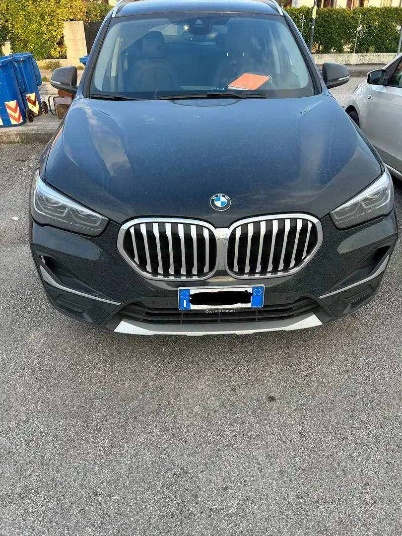 BMW X1 X1 F48 2019 sdrive18d Advantage auto Zwart - 1