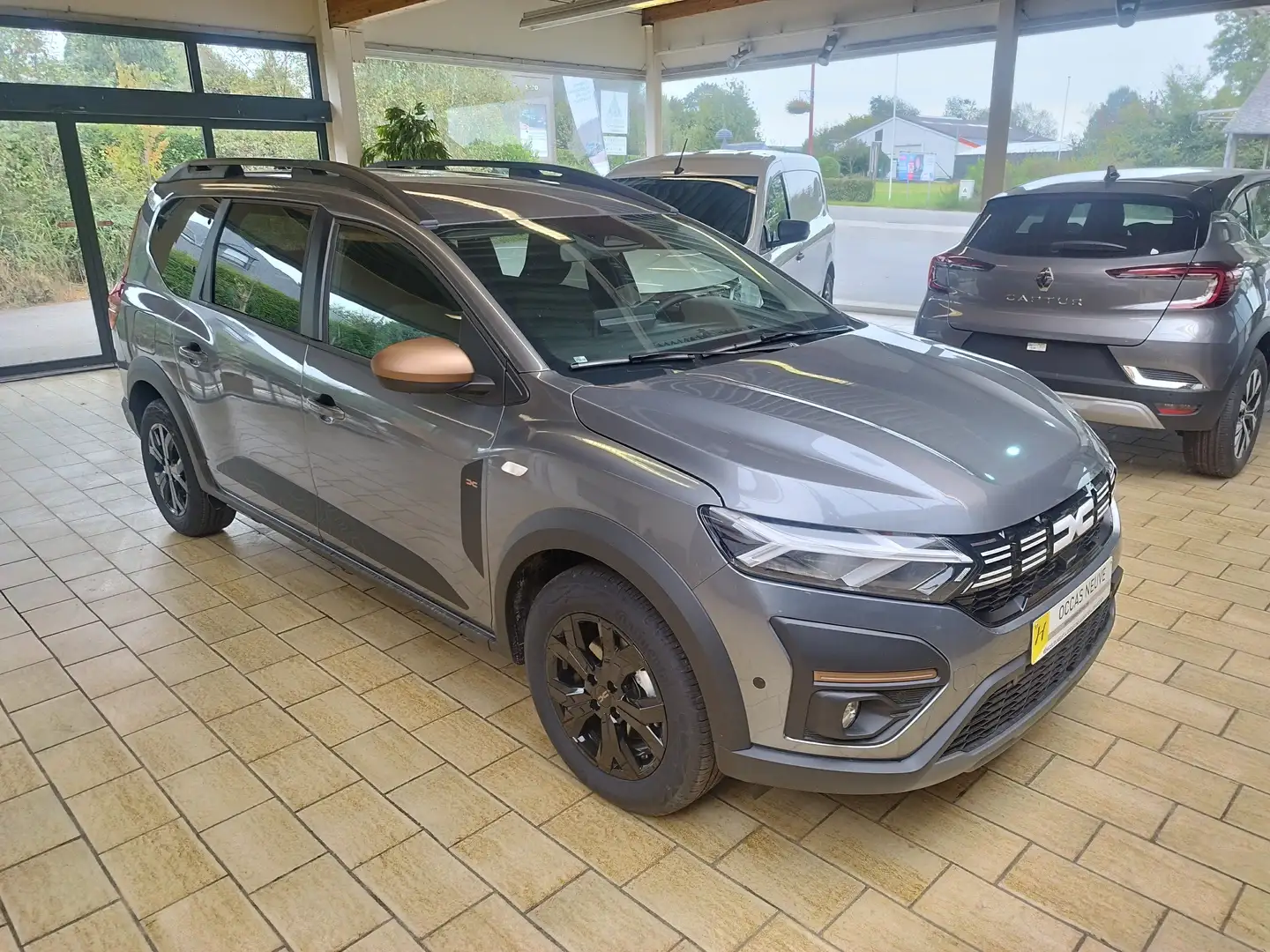 Dacia Jogger 1.0 TCe Extreme 7pl. Full options Gris - 2