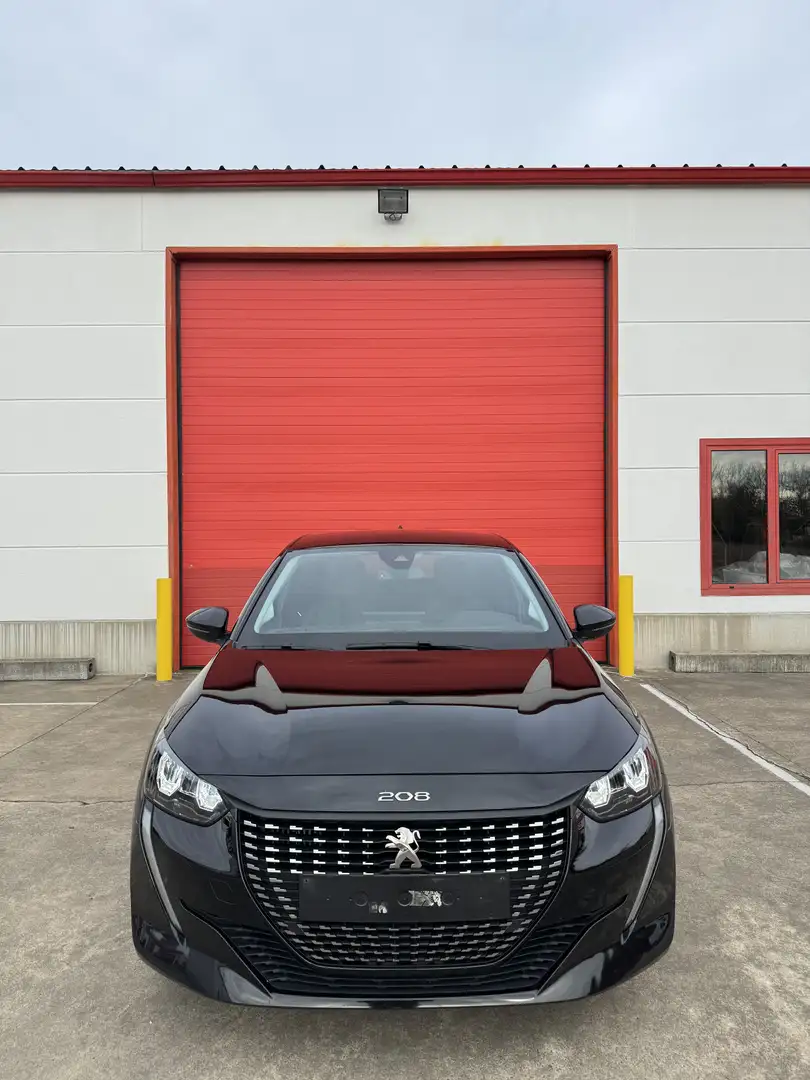 Peugeot 208 allure 1.2i 2023 led/icockpit/navi/10”scherm/cam Zwart - 2