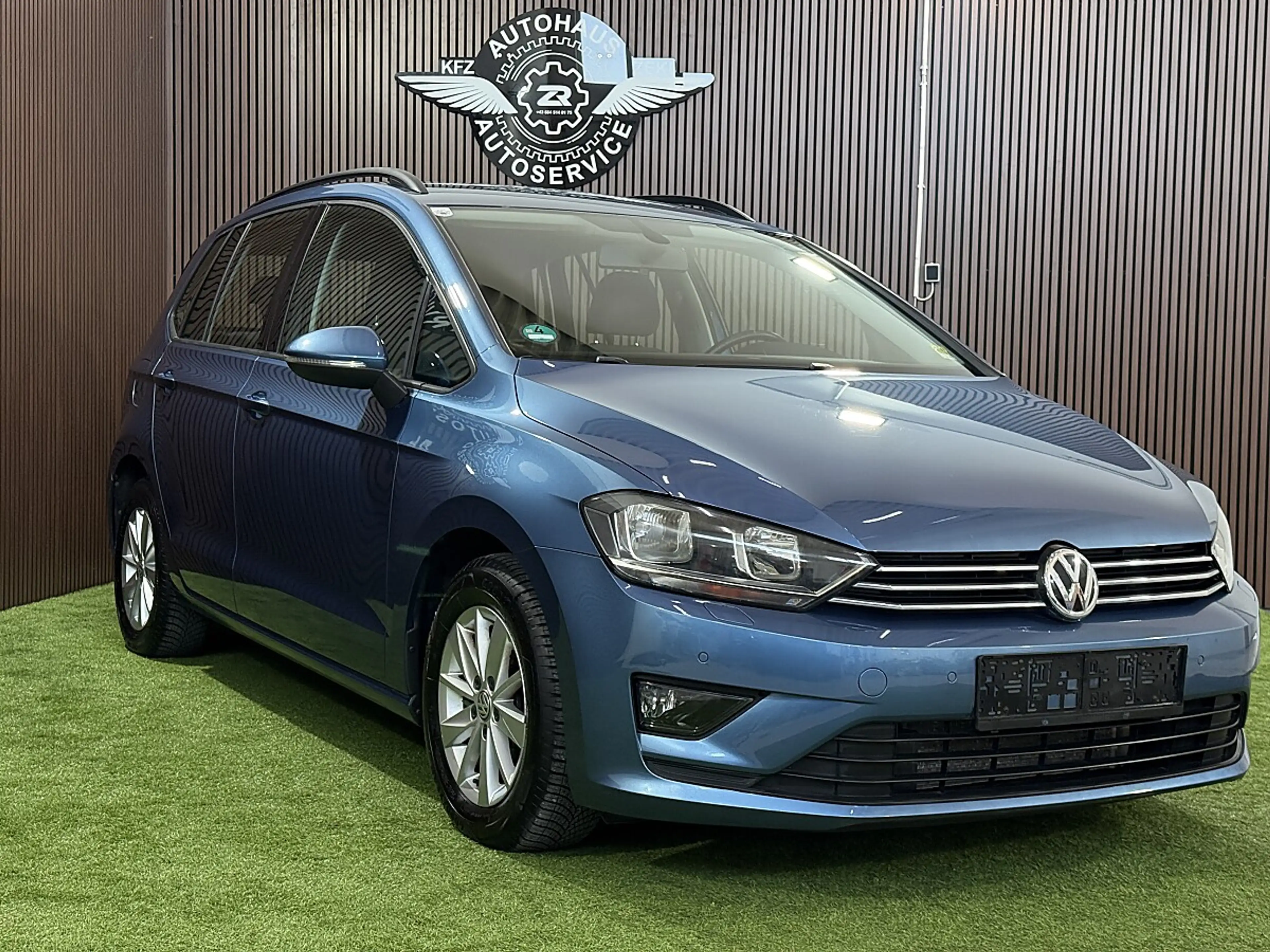 Volkswagen Golf Sportsvan Rabbit 1,6 BMT TDI — photo 6