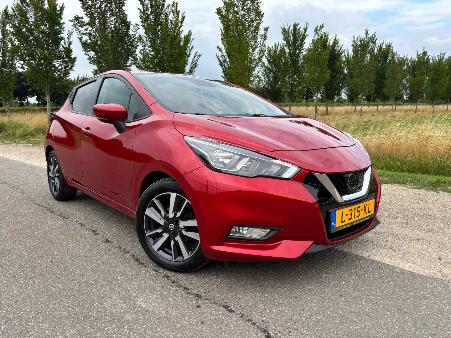 Nissan Micra 0.9 IG-T N-Way Czerwony - 1