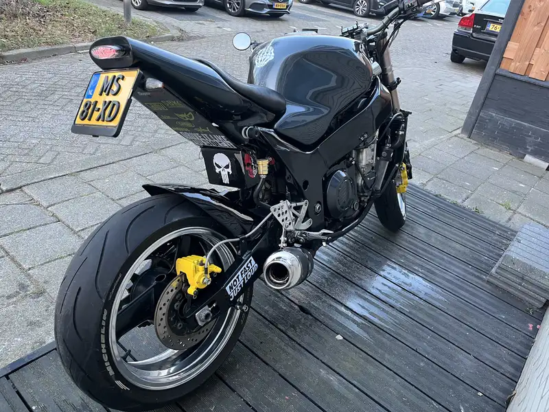 Kawasaki Ninja ZX-9R - foto 4