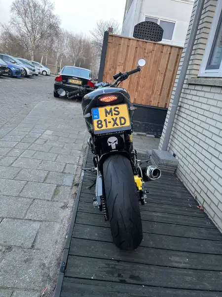 Kawasaki Ninja ZX-9R - foto 7