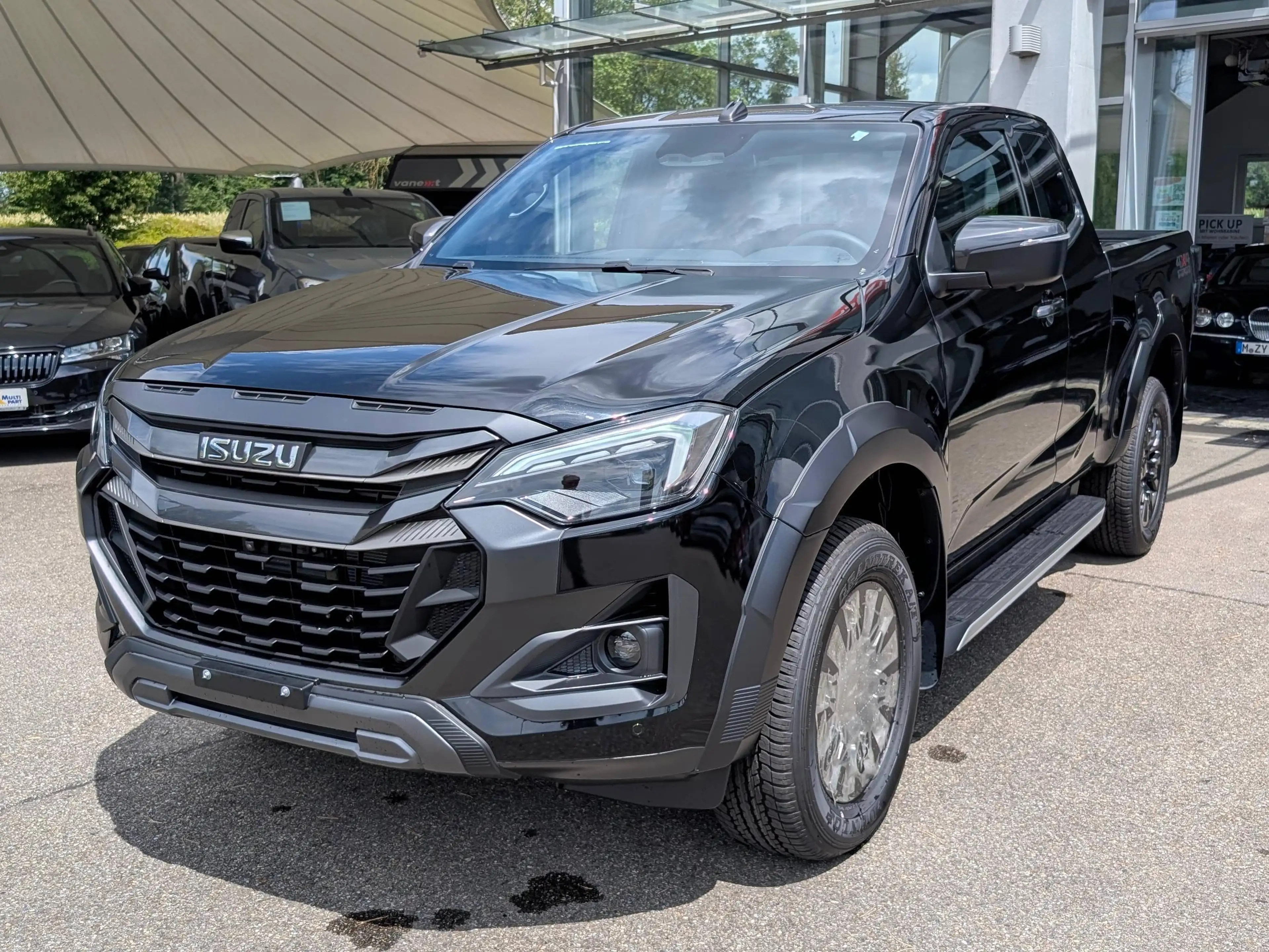 Isuzu D-Max D-Max 2.2 Space Cab 4WD AT V-Cross