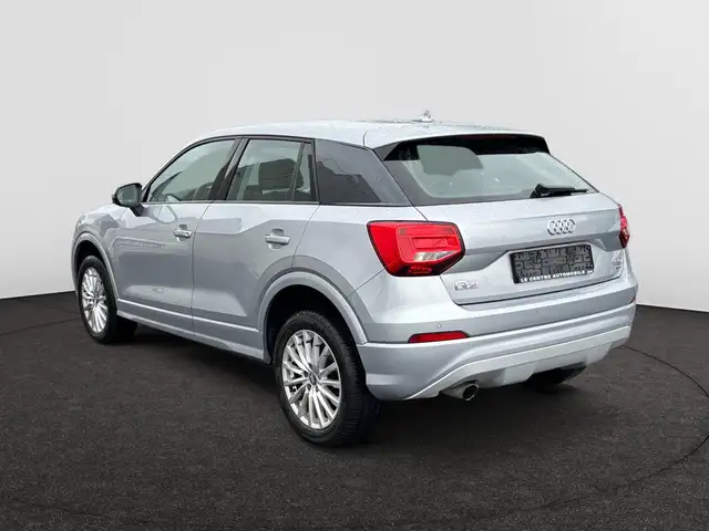 Audi Q2 view 3