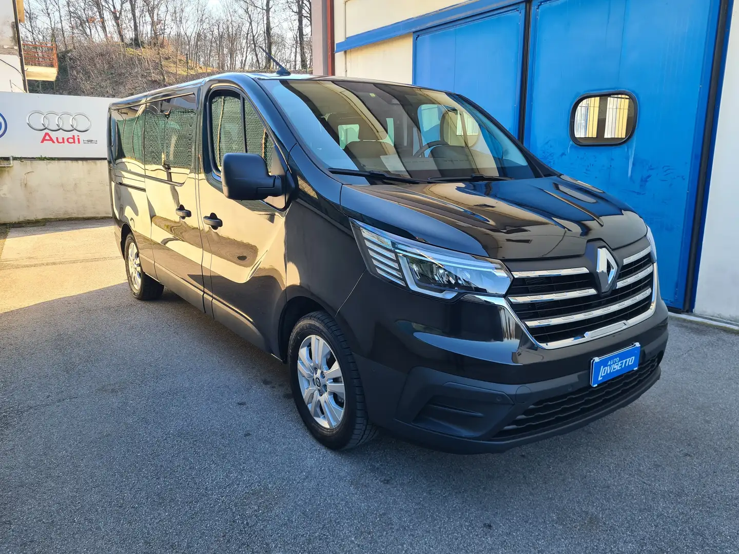 Renault Trafic 9 POSTI - EQUILIBRE L2 - 2.0 dCi 150 cv DCT Schwarz - 1