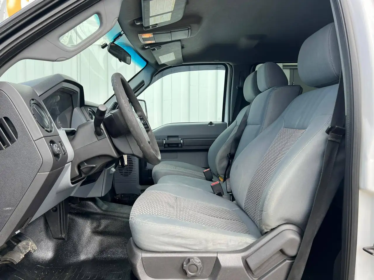Ford F 350 снимка Ford F 350