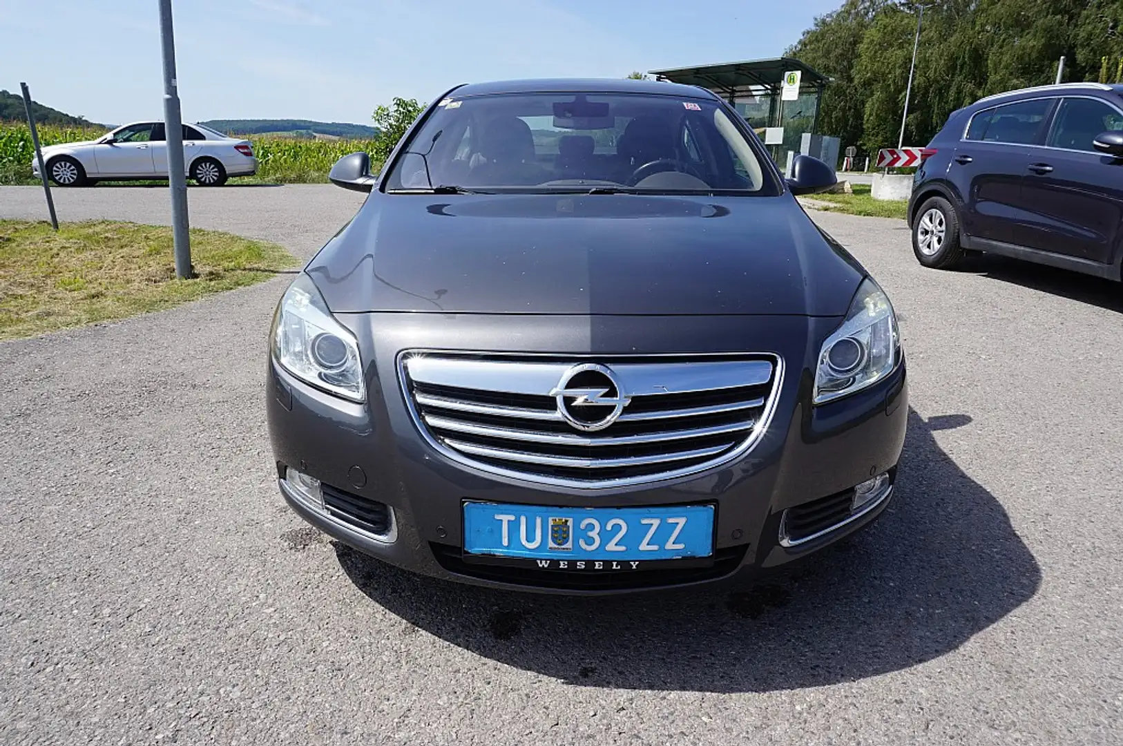 Opel Insignia 1,8 Cosmo Ecotec Gris - 1