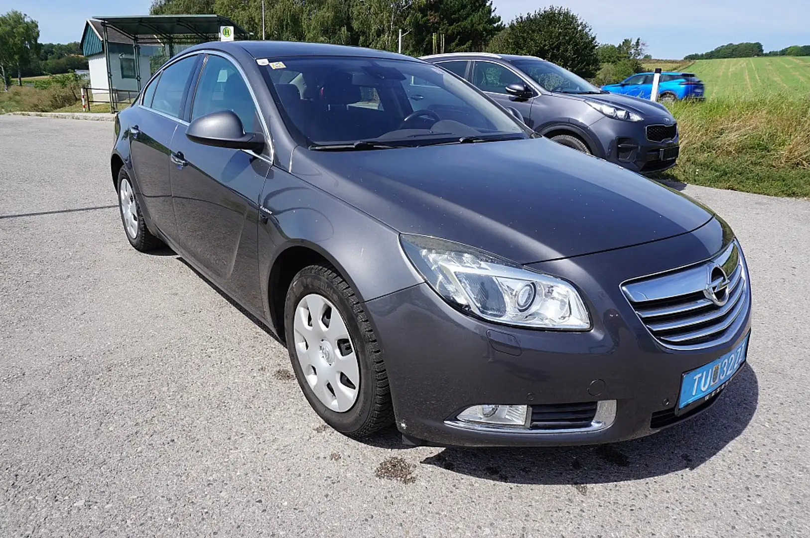 Opel Insignia 1,8 Cosmo Ecotec Gris - 2