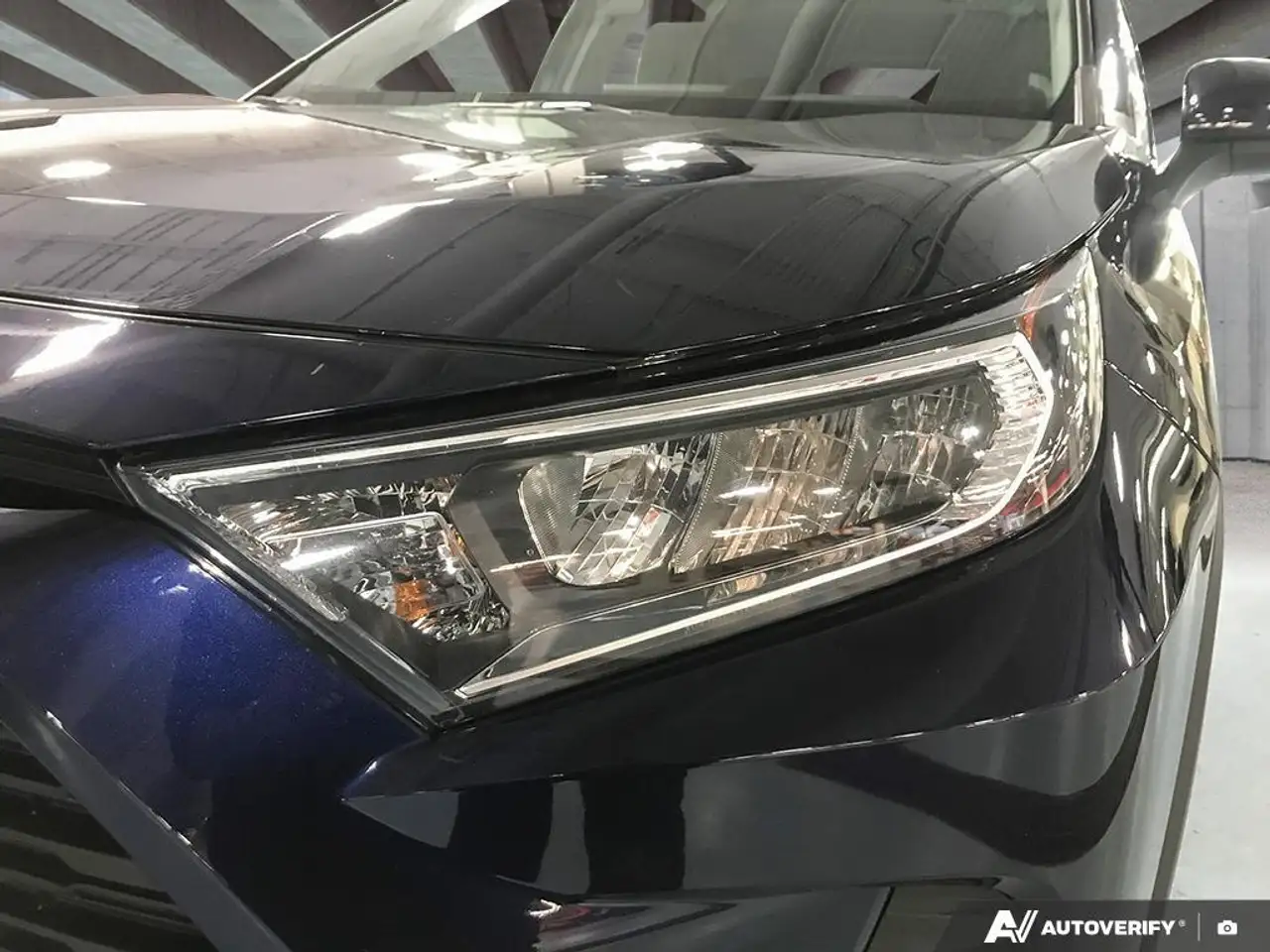 Toyota RAV 4 снимка Toyota RAV 4