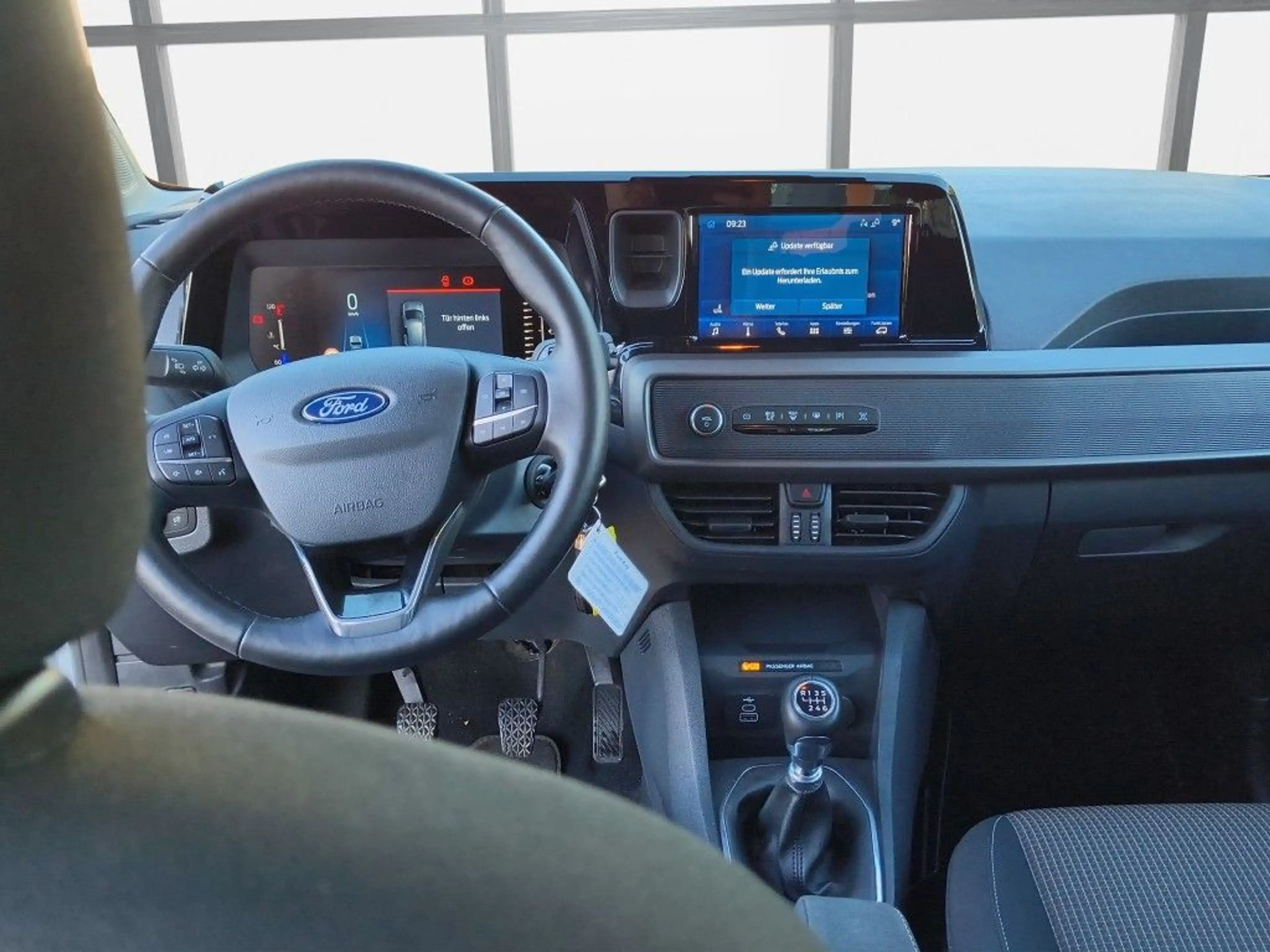 Ford Tourneo Courier 1.0 EcoBoost TREND — photo 14