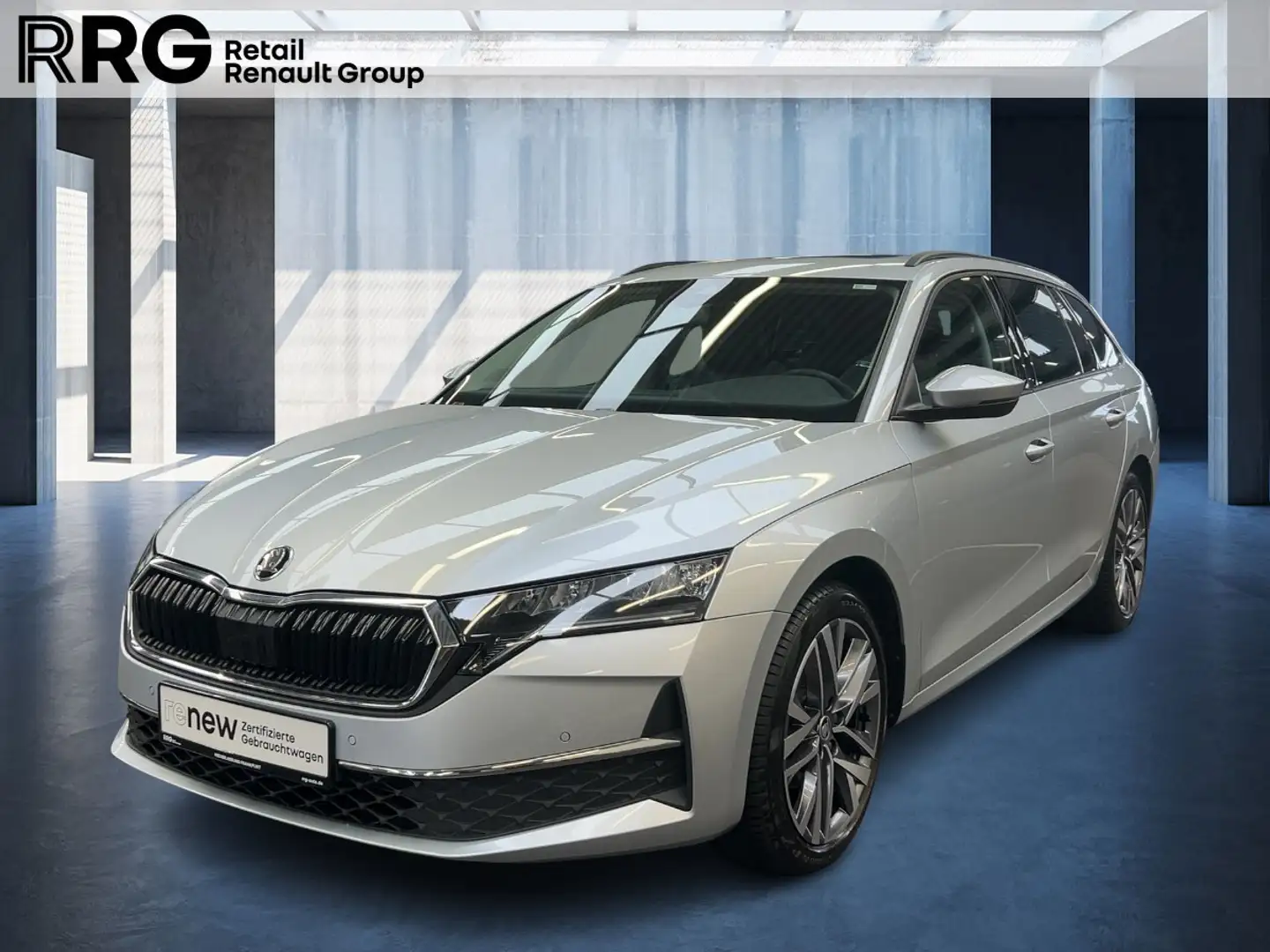 Skoda Octavia COMBI 2.0 TDI SELEKTION DSG AHK PANORAMA Zilver - 1