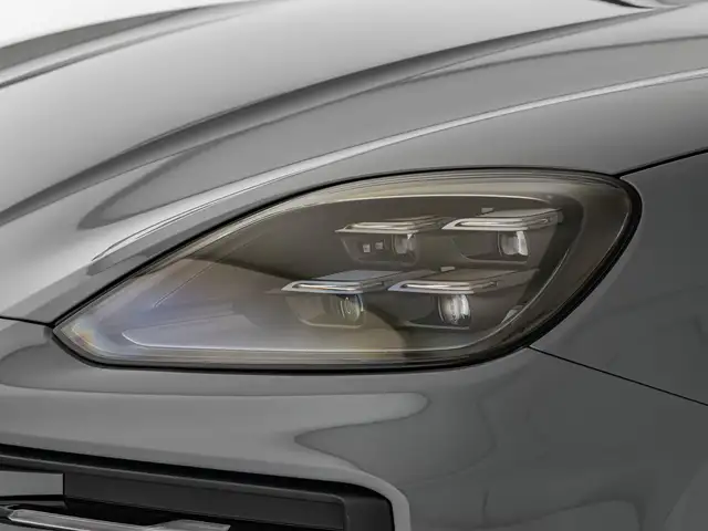 Porsche Cayenne view 23
