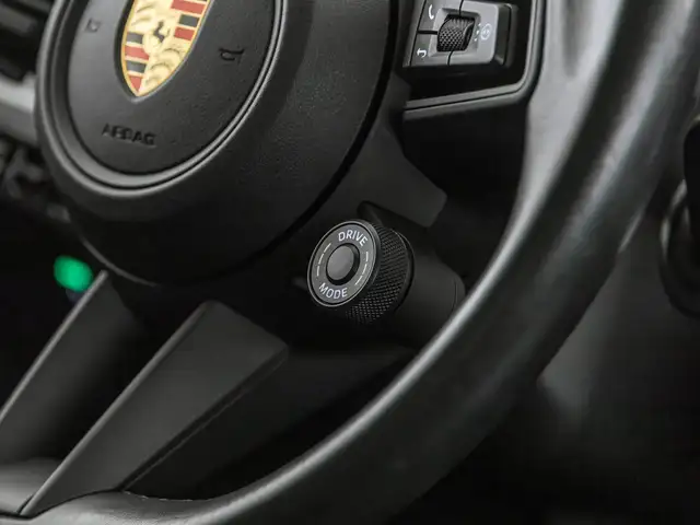 Porsche Cayenne view 15