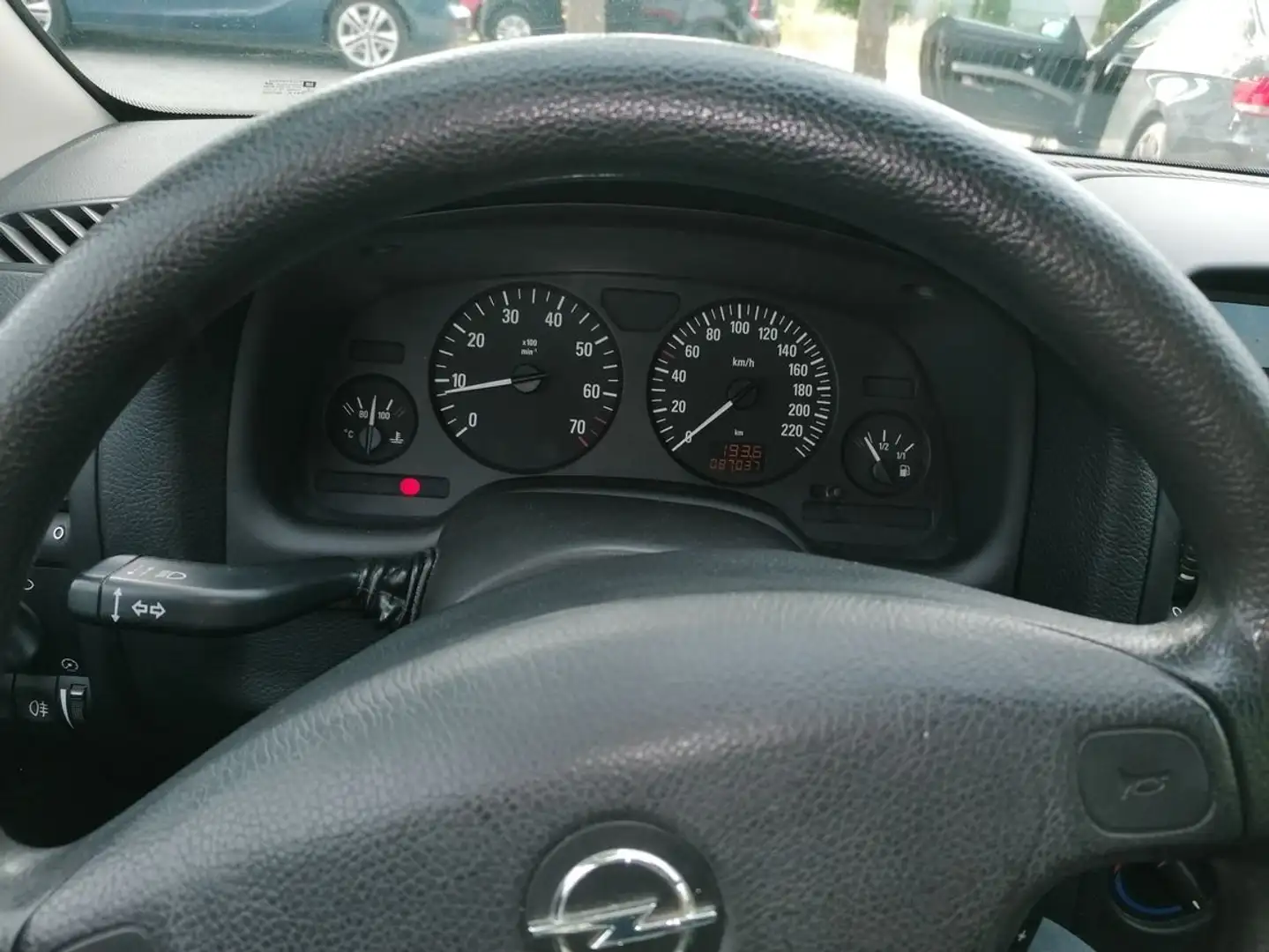Opel Astra 1.6 SelectionKlima.elF.1HandTÜVneu.1A Argent - 2