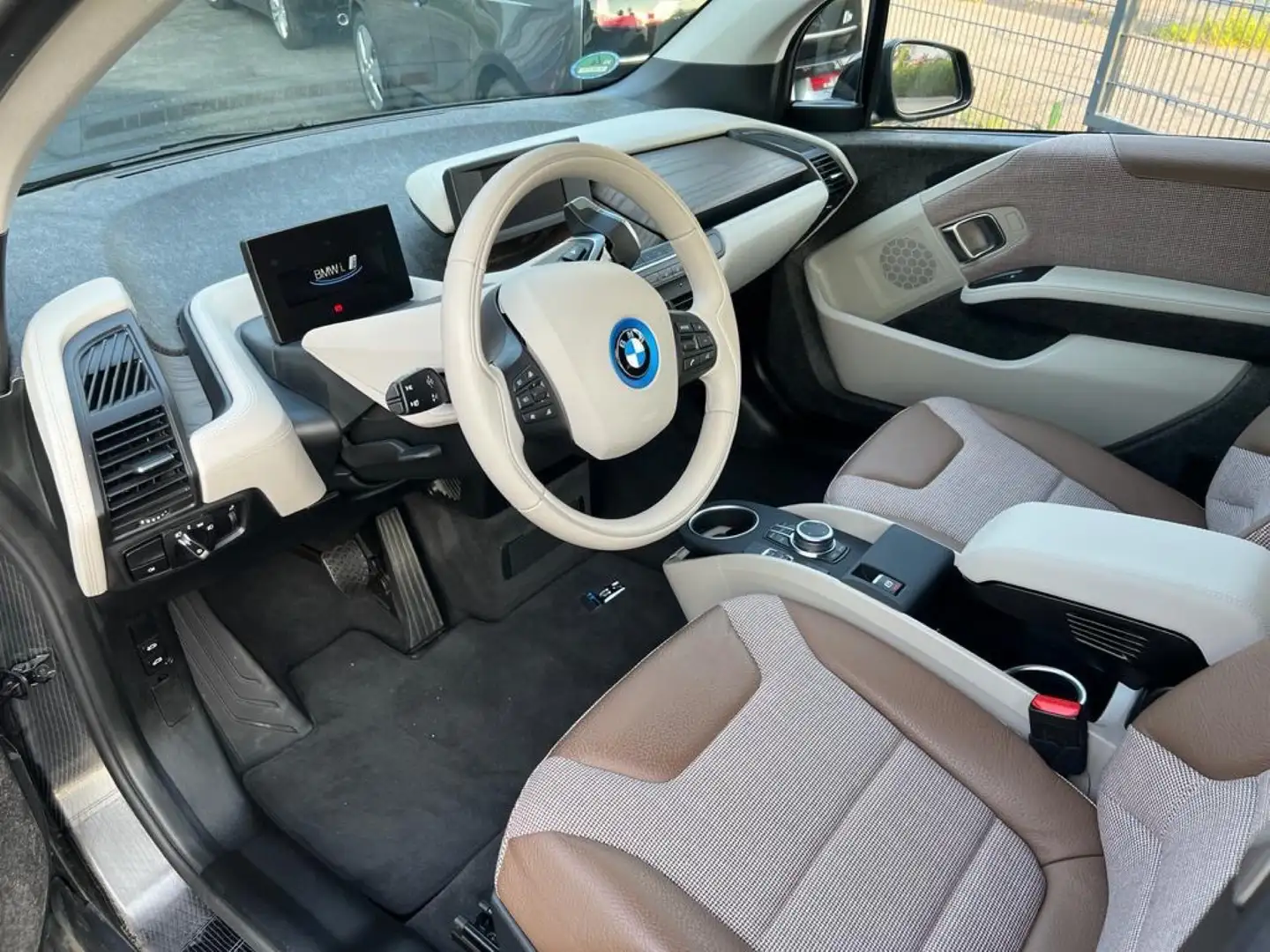 BMW i3 i3s (120 Ah), GSD, DrivingAss+,adap.LED, Lodge,etc Kék - 2