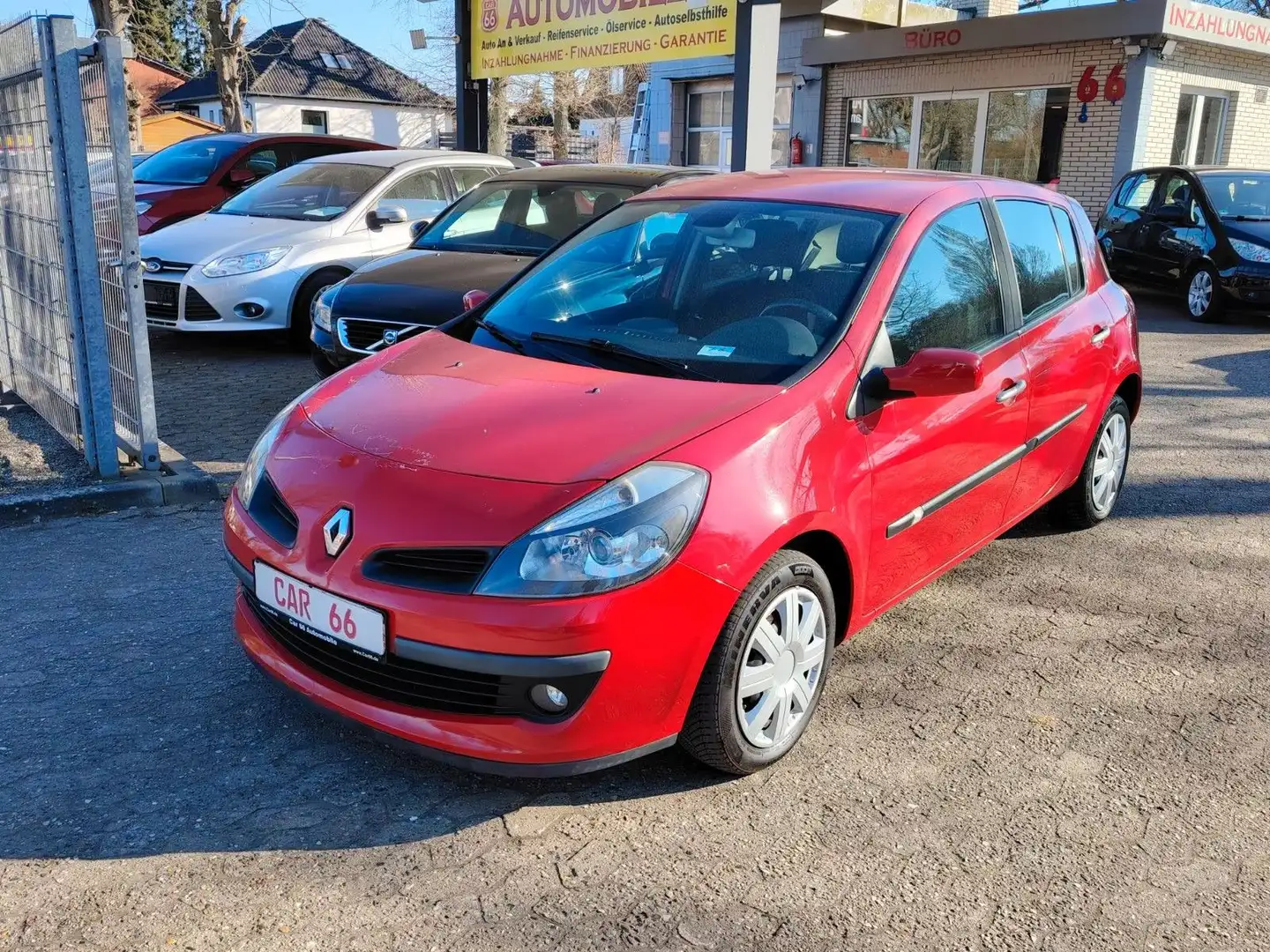 Renault Clio III Edition Dynamique Rot - 1