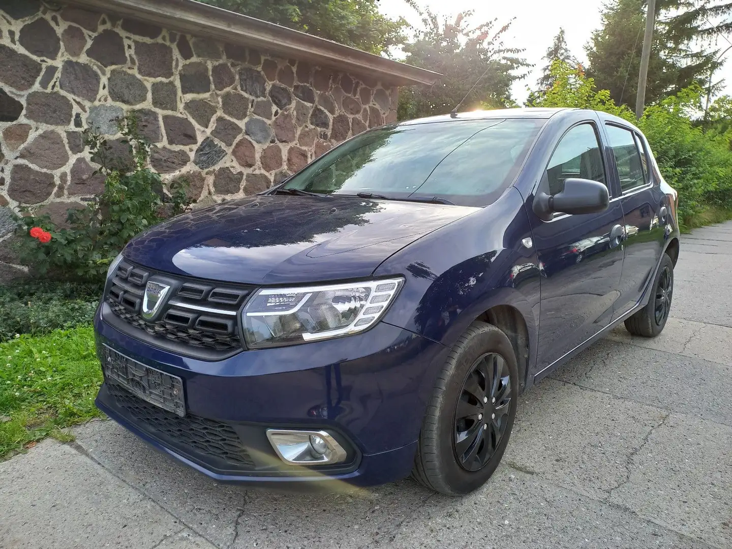 Dacia Sandero II Ambiance Blau - 1