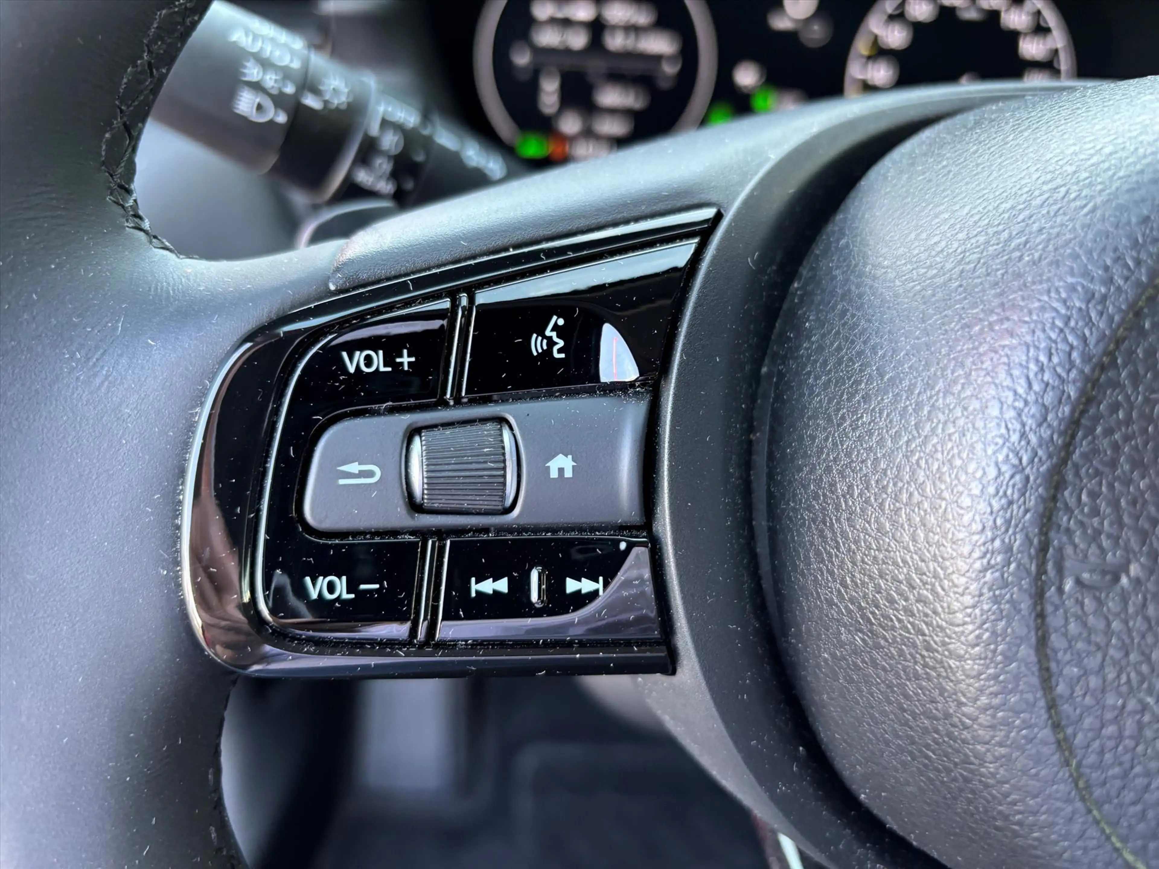 Honda HR-V 1.5 e:HEV Hybrid Advance | PDC | Navi | P.Cam — photo 13
