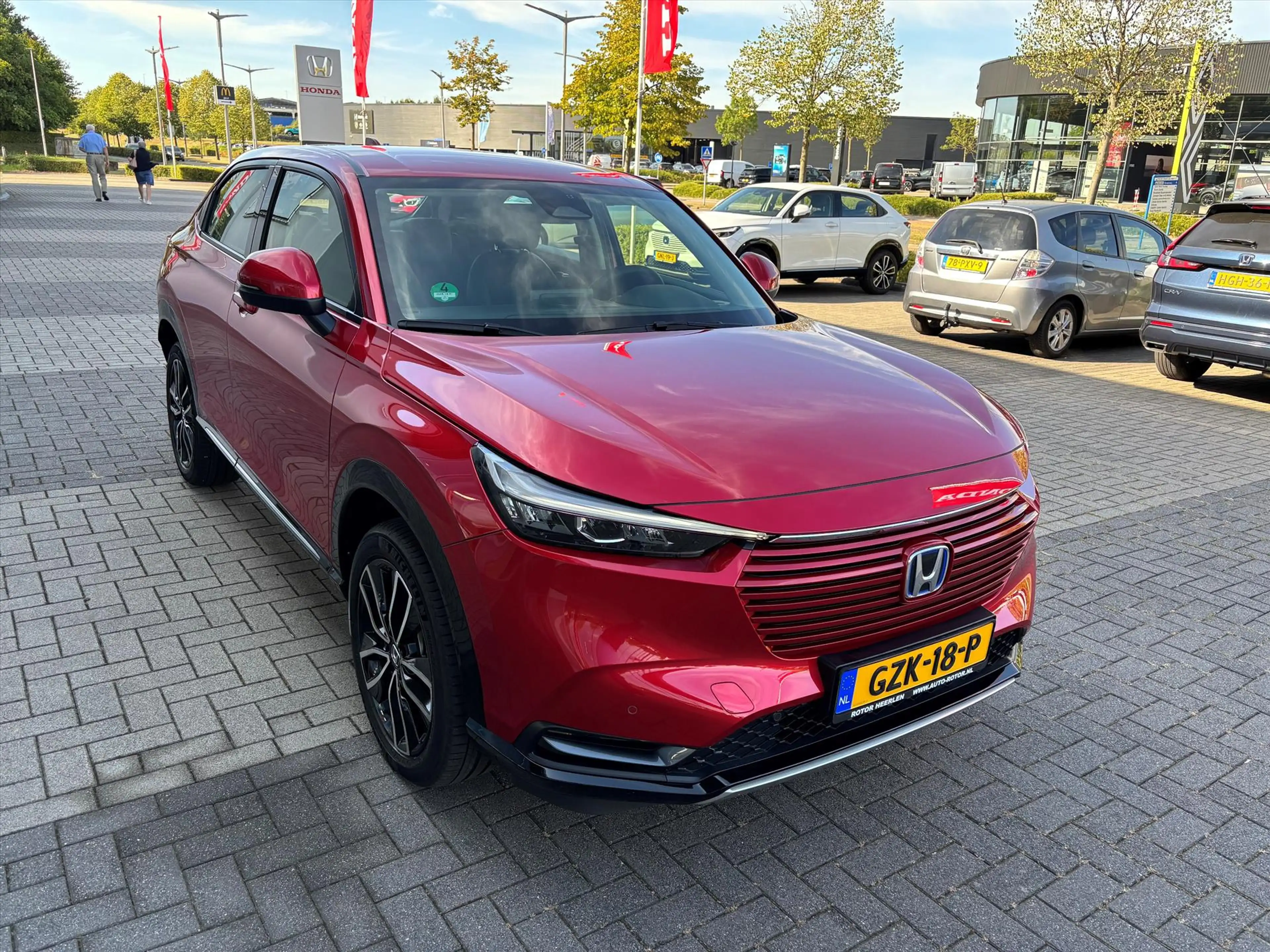 Honda HR-V 1.5 e:HEV Hybrid Advance | PDC | Navi | P.Cam — photo 2