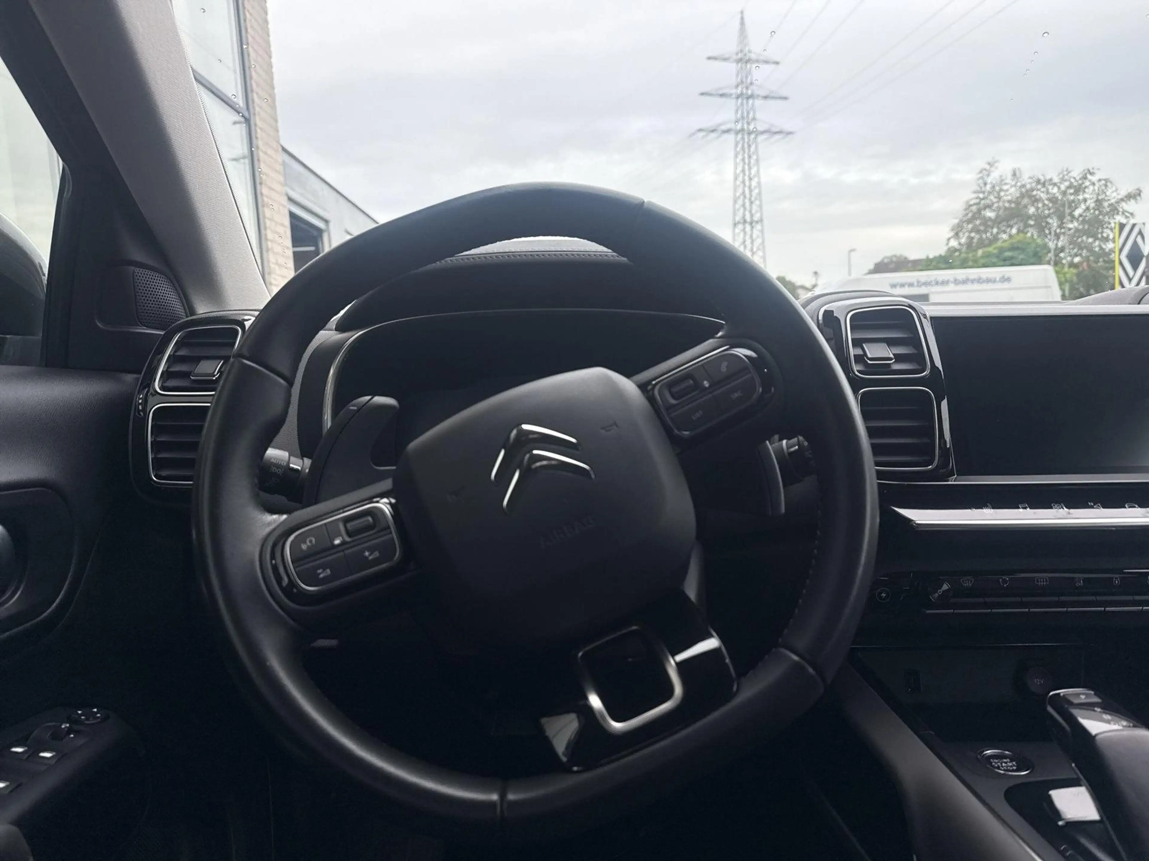 Citroen C5 Aircross Feel Pack Hybrid — photo 11