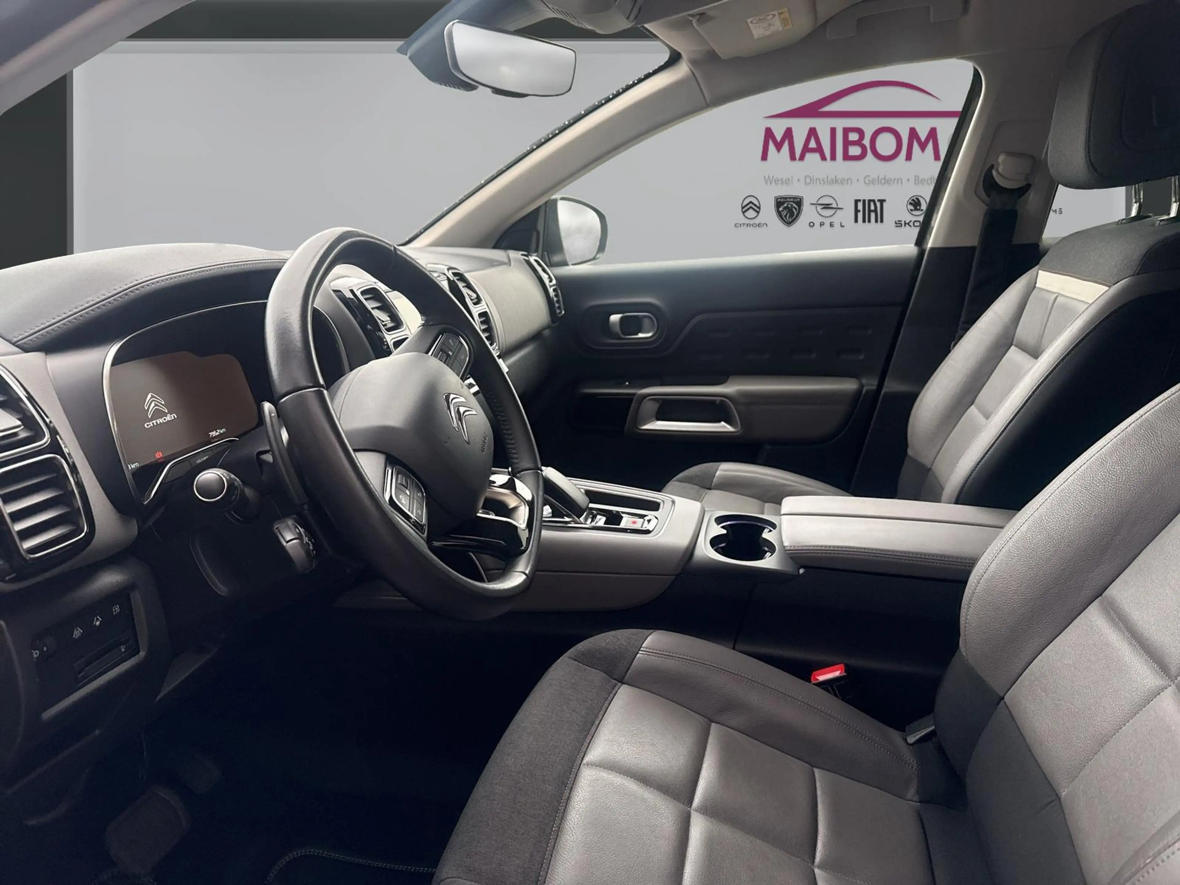 Citroen C5 Aircross Feel Pack Hybrid — photo 9