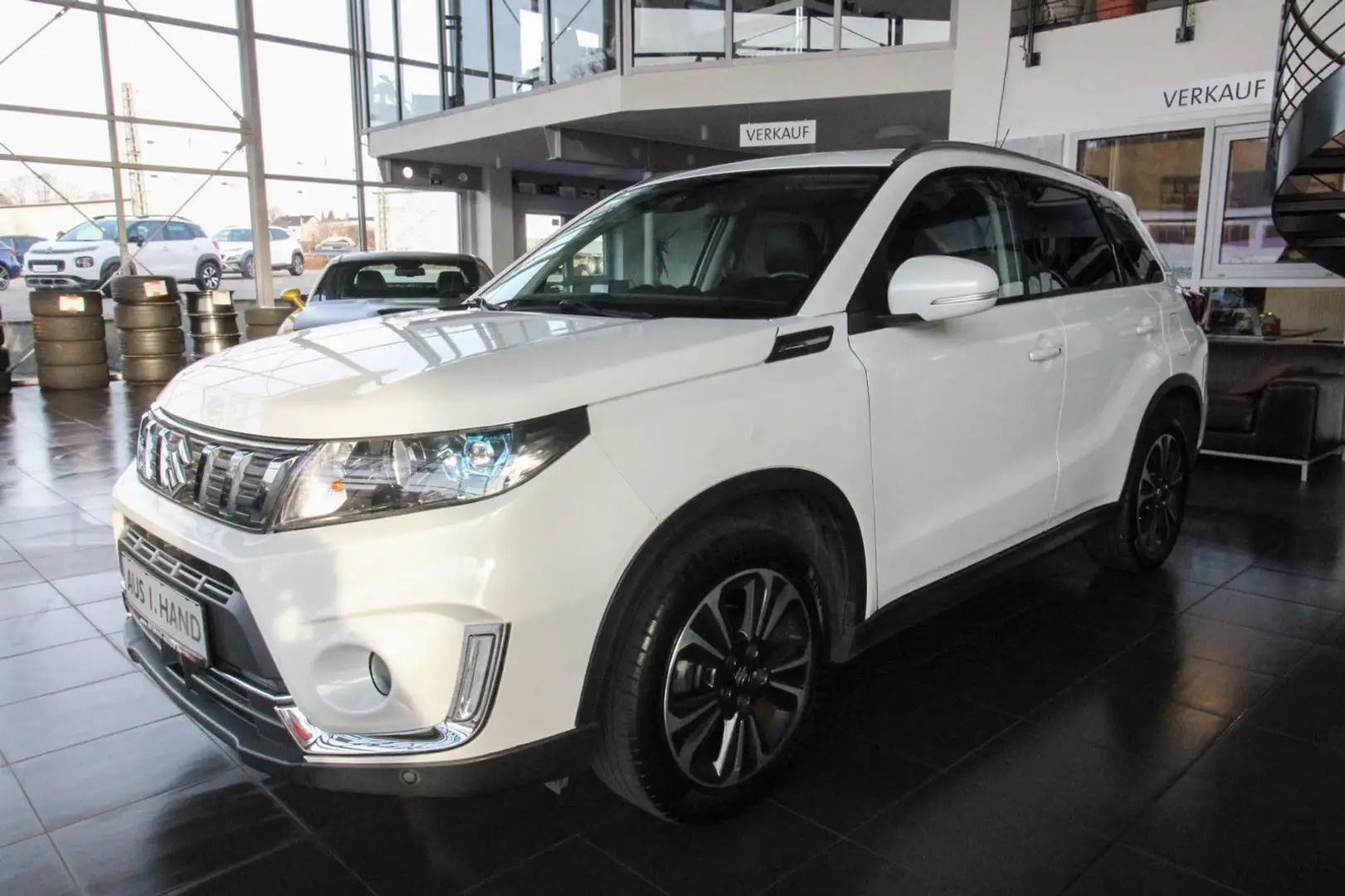 Suzuki Vitara 1.4 S 4x4 Allgrip/LED/KAMERA/PANO/ACC Weiß - 1