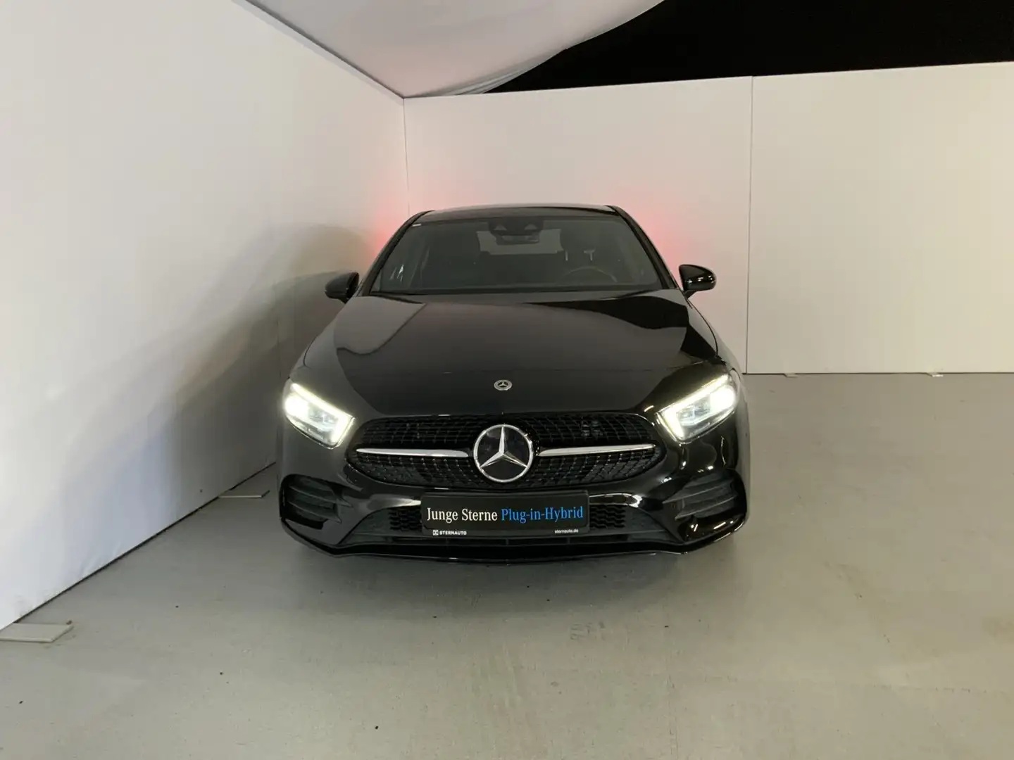 Mercedes-Benz A 250 A 250 e Limo AMG Multibeam LED Pano RüKam Memory Schwarz - 2