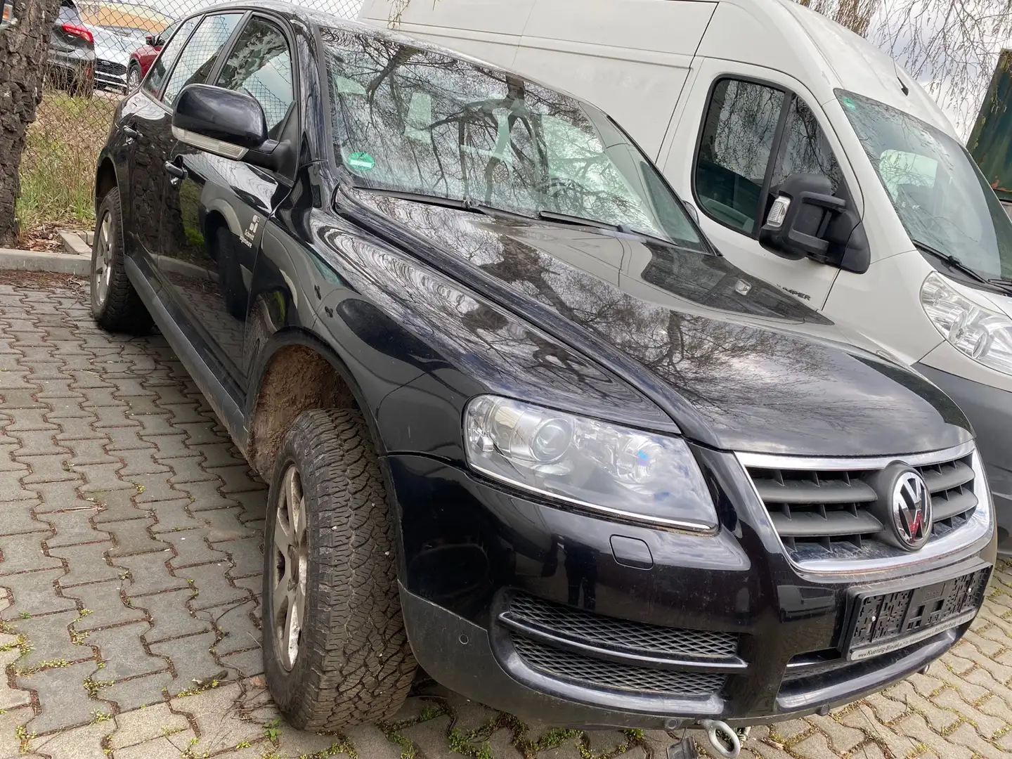 Volkswagen Touareg 3.0 V6 TDI DPF Automatik.  Motor. Defekte Schwarz - 1