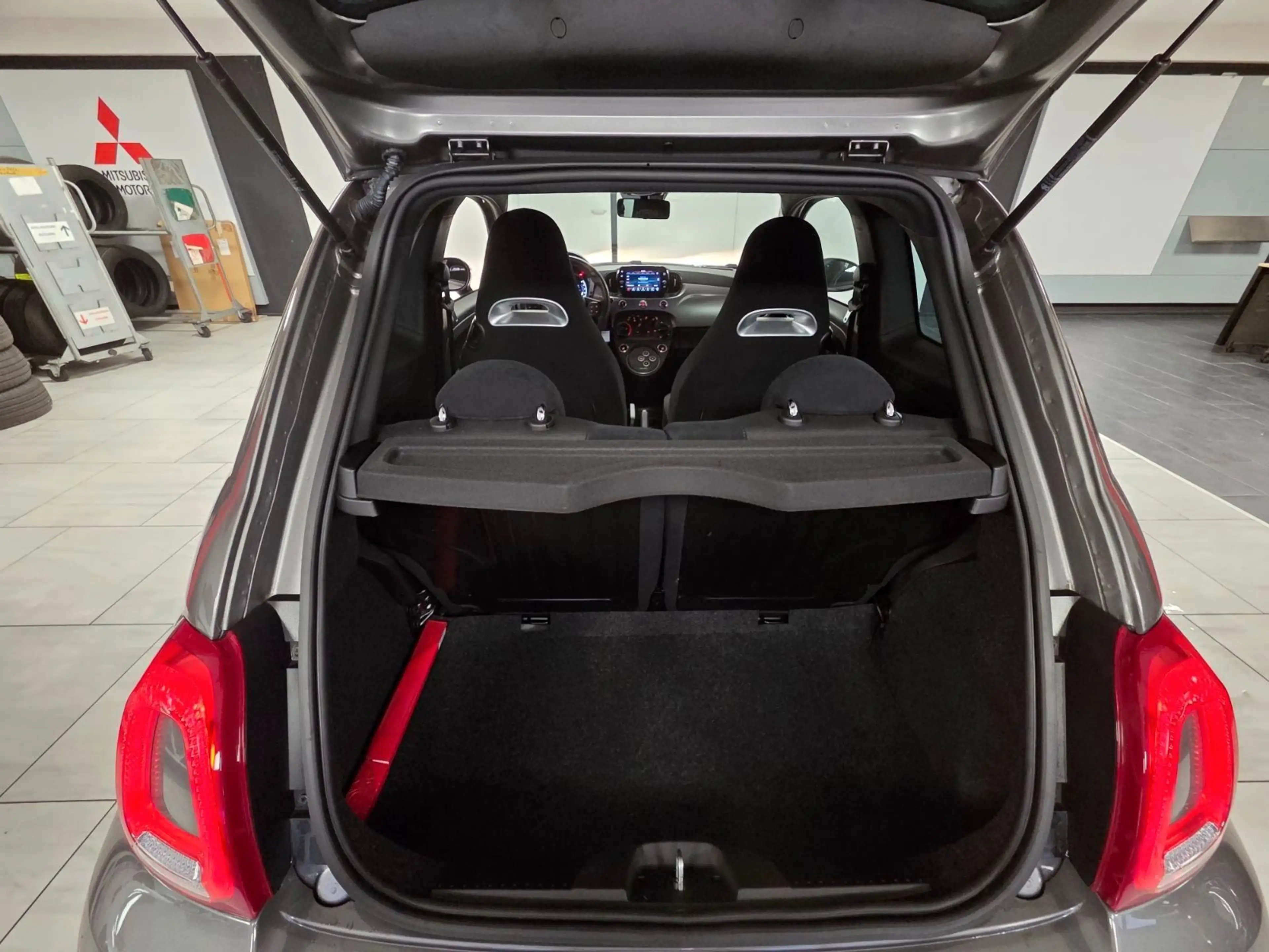 Abarth 595 1.4 T-Jet (165PS) MTA — photo 15