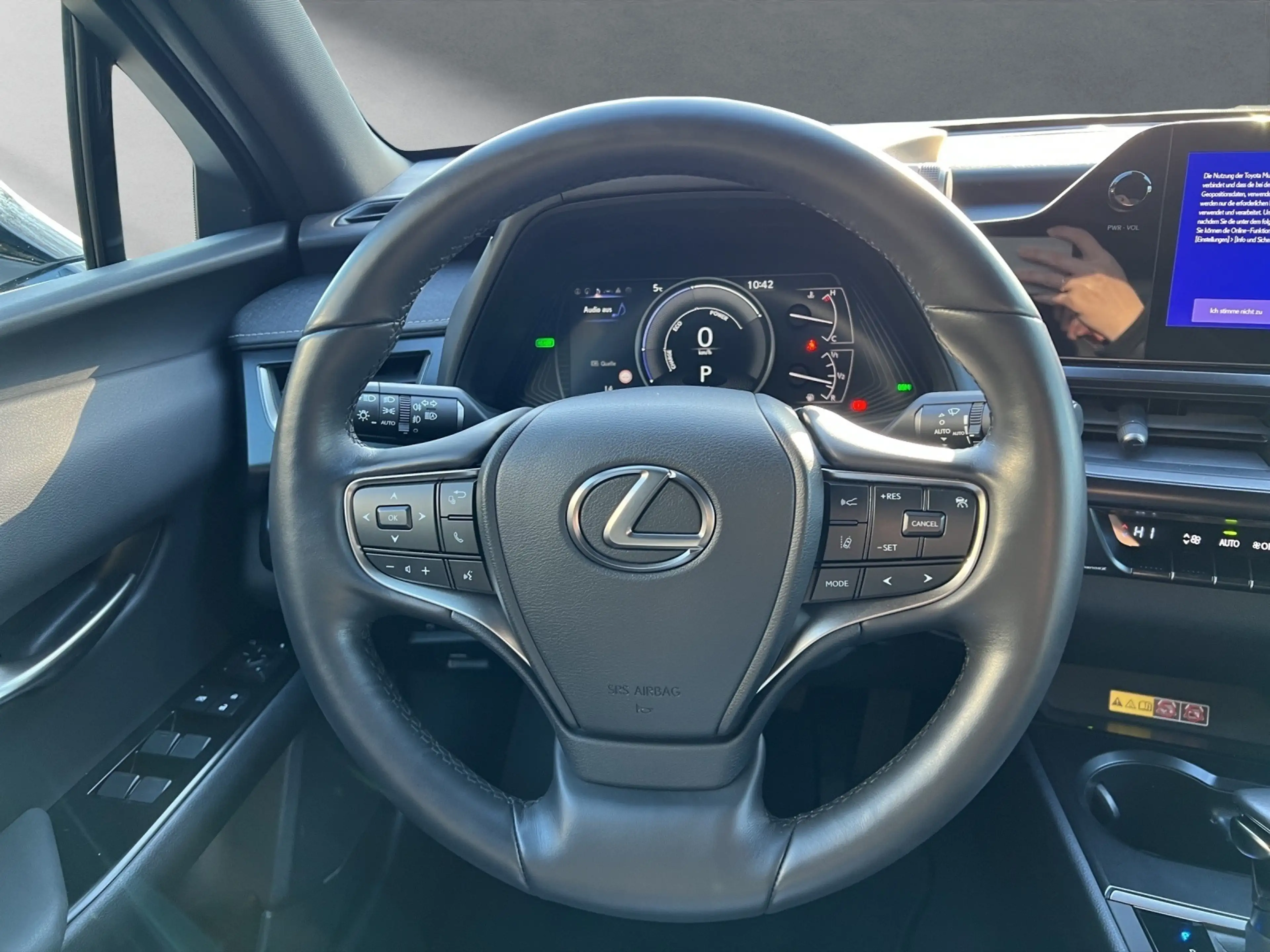 Lexus UX 250h 250h*F-Sport D.*1HD*SHZ*NAVI*CARPLAY* — photo 10