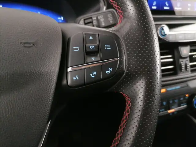 Ford Kuga view 25