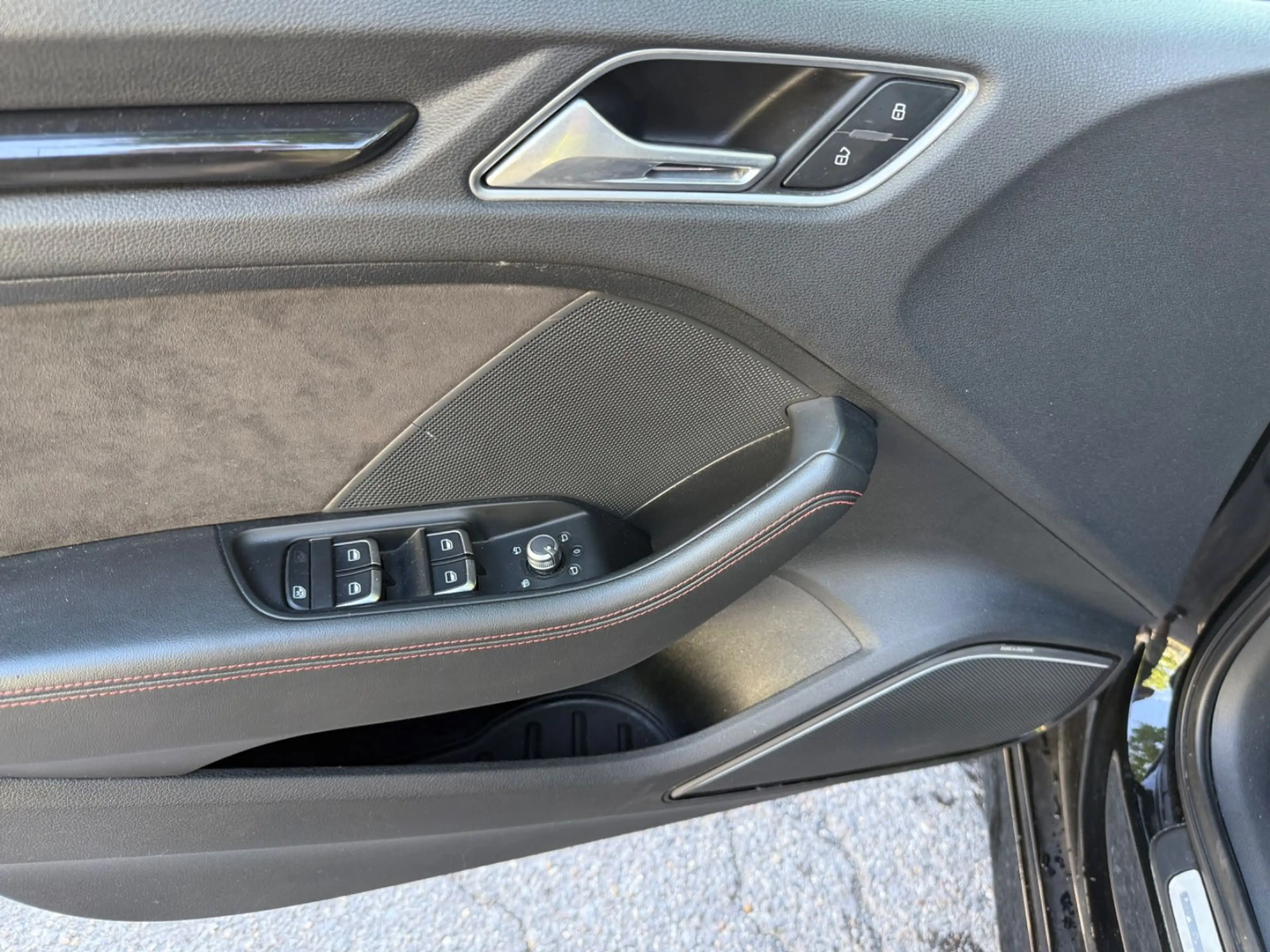 Audi RS3 Sportback 2.5 TFSI quattro 280 Km/H V-Max — photo 3