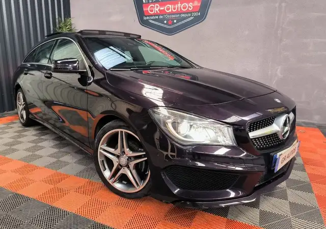 Mercedes-Benz CLA 200 200D AMG-LINE 136cv -125.000 kms Révisée et garantie 12 mois Toit ouvrant Panoramique camera de recul radar projecteur bi