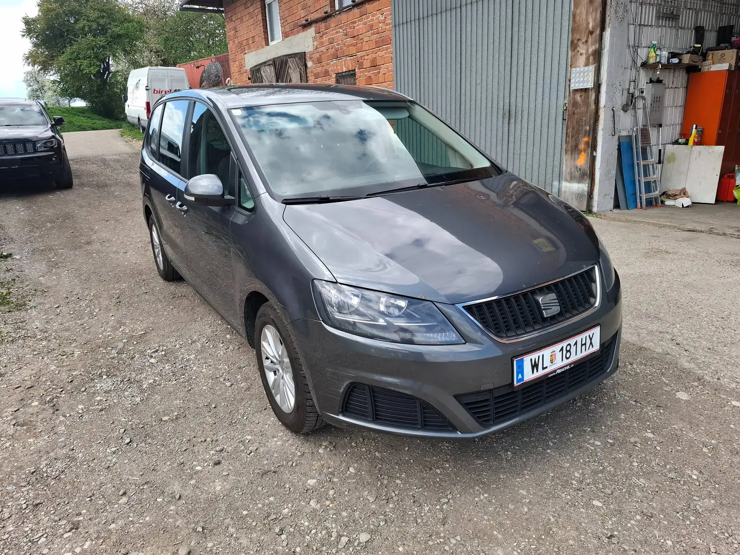 SEAT Alhambra Reference, AHK, MF-Lenkrad, Tempo, Alu Grau - 2