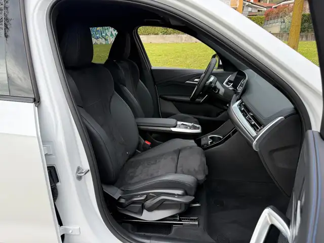 BMW X1 view 7