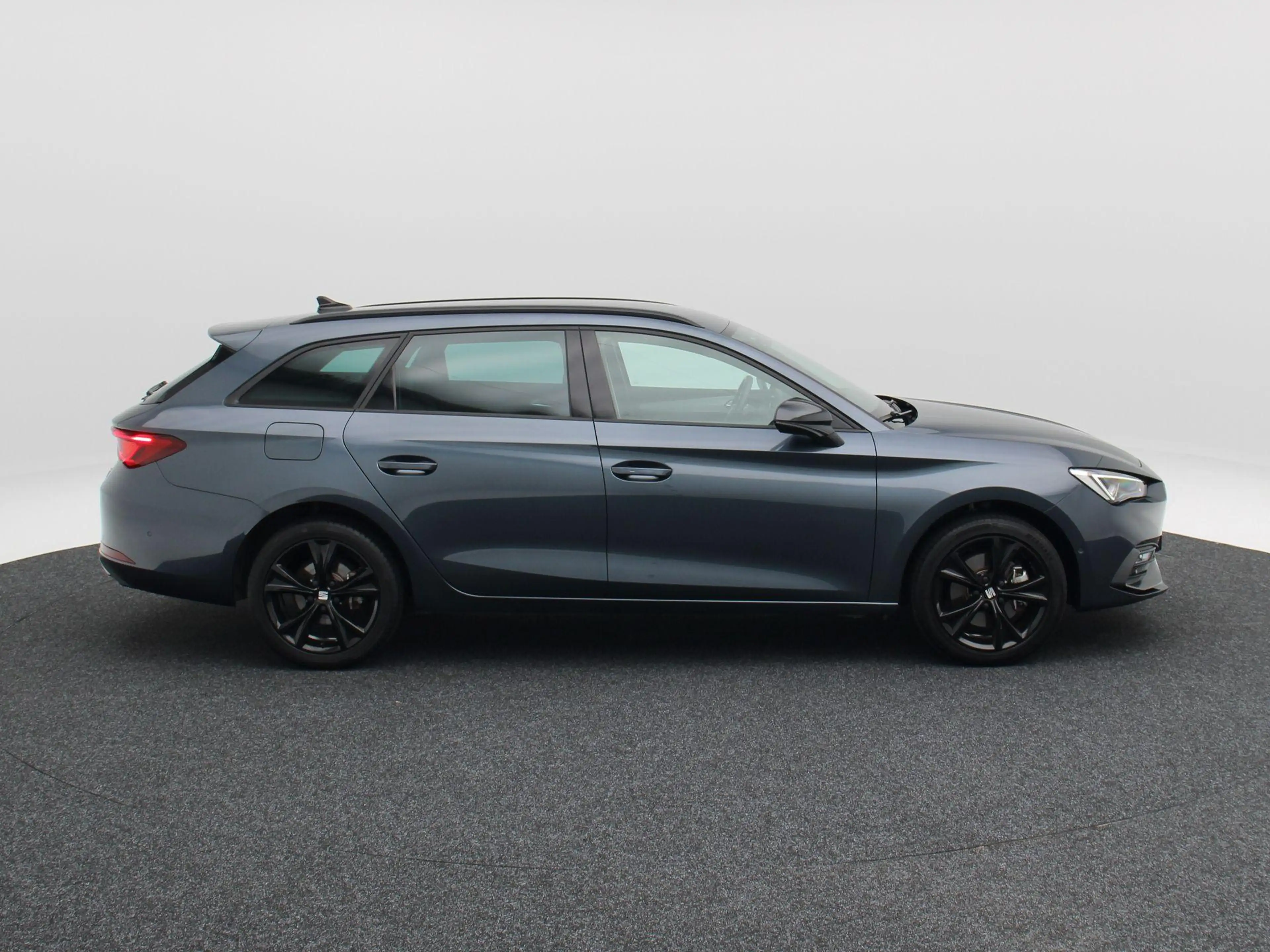 SEAT Leon e-Hybrid Sportstourer 1.5 TSi 204 Pk FR Business | Stoel/St — photo 7