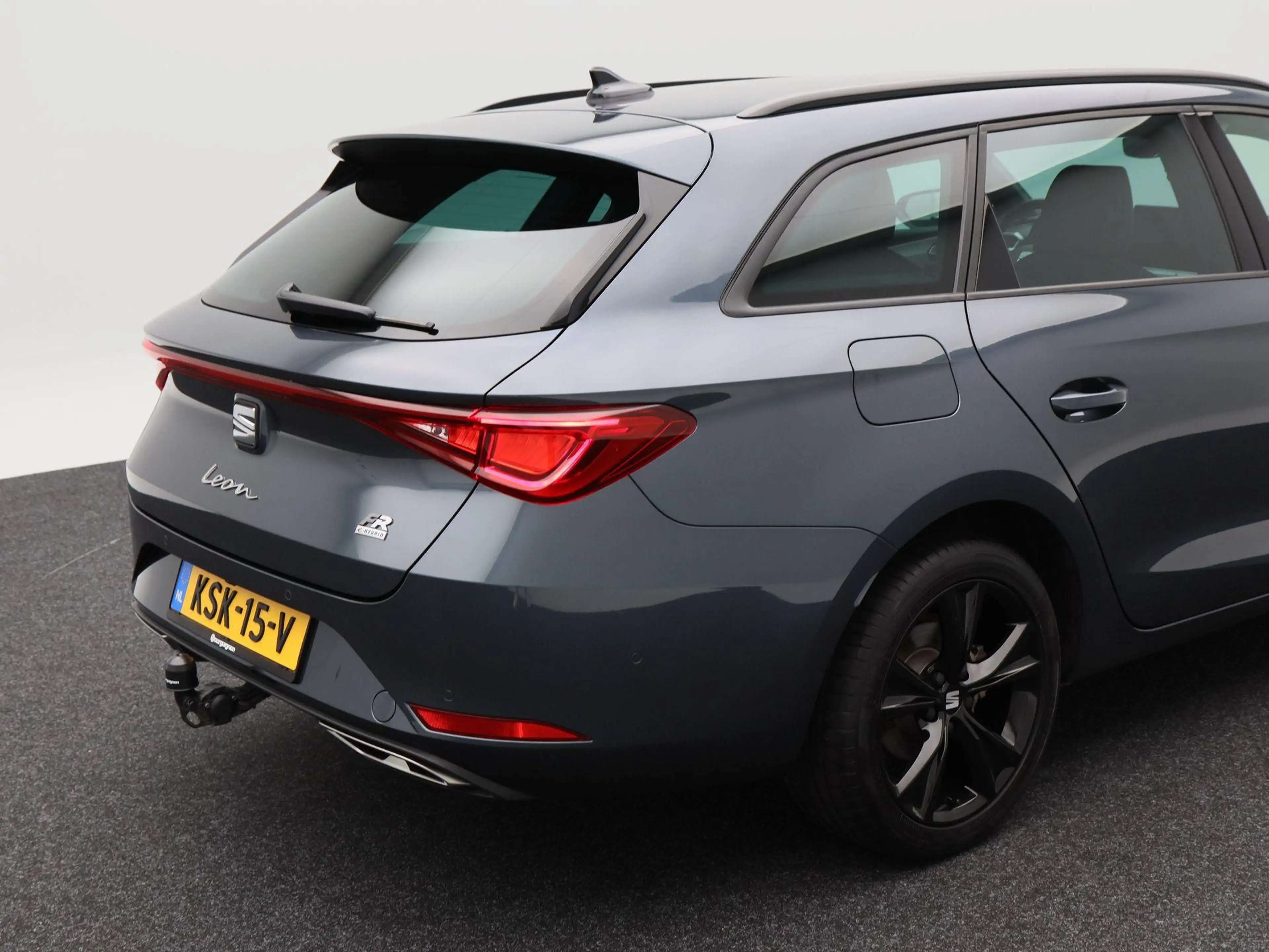 SEAT Leon e-Hybrid Sportstourer 1.5 TSi 204 Pk FR Business | Stoel/St — photo 14