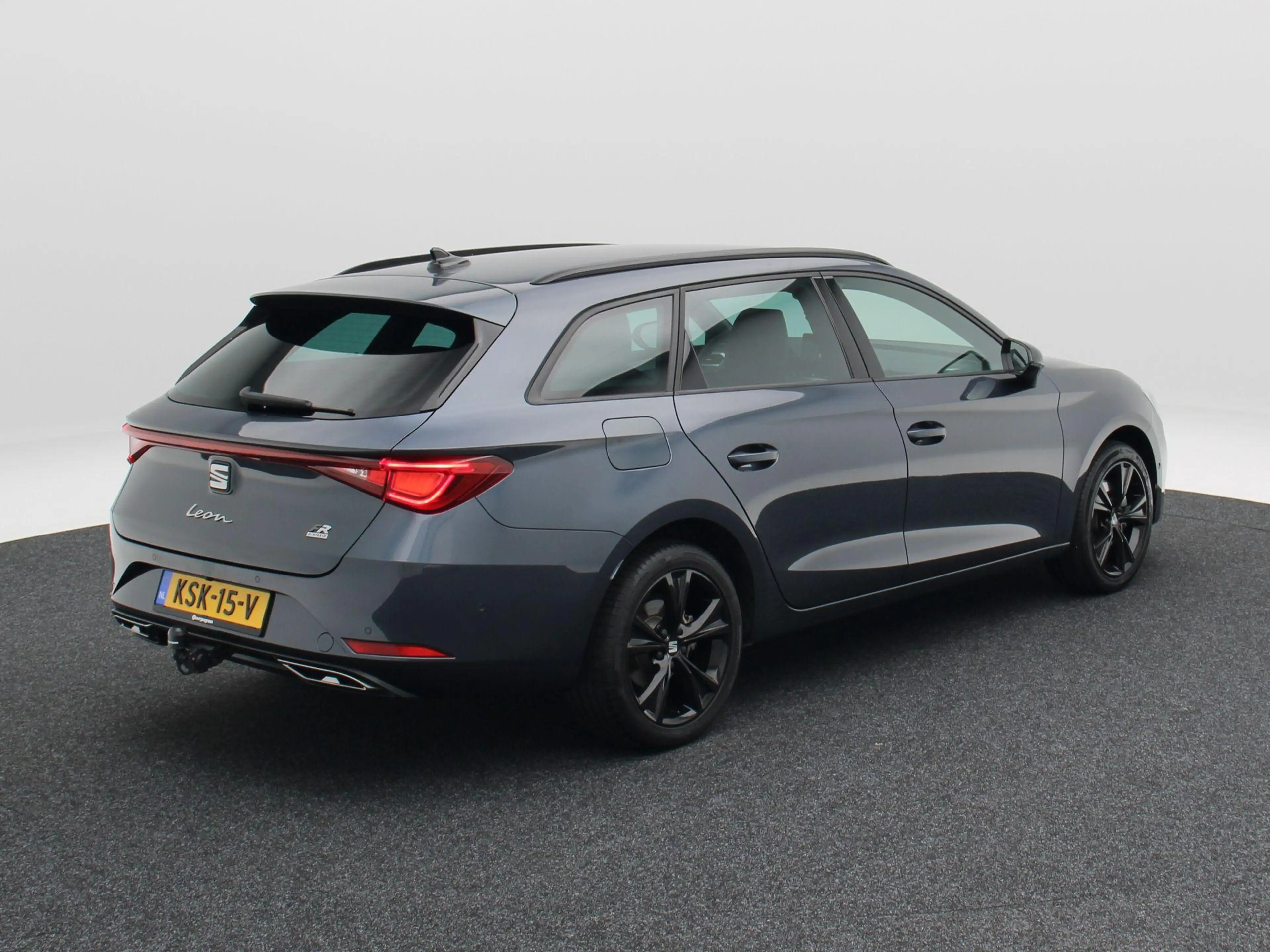 SEAT Leon e-Hybrid Sportstourer 1.5 TSi 204 Pk FR Business | Stoel/St — photo 3