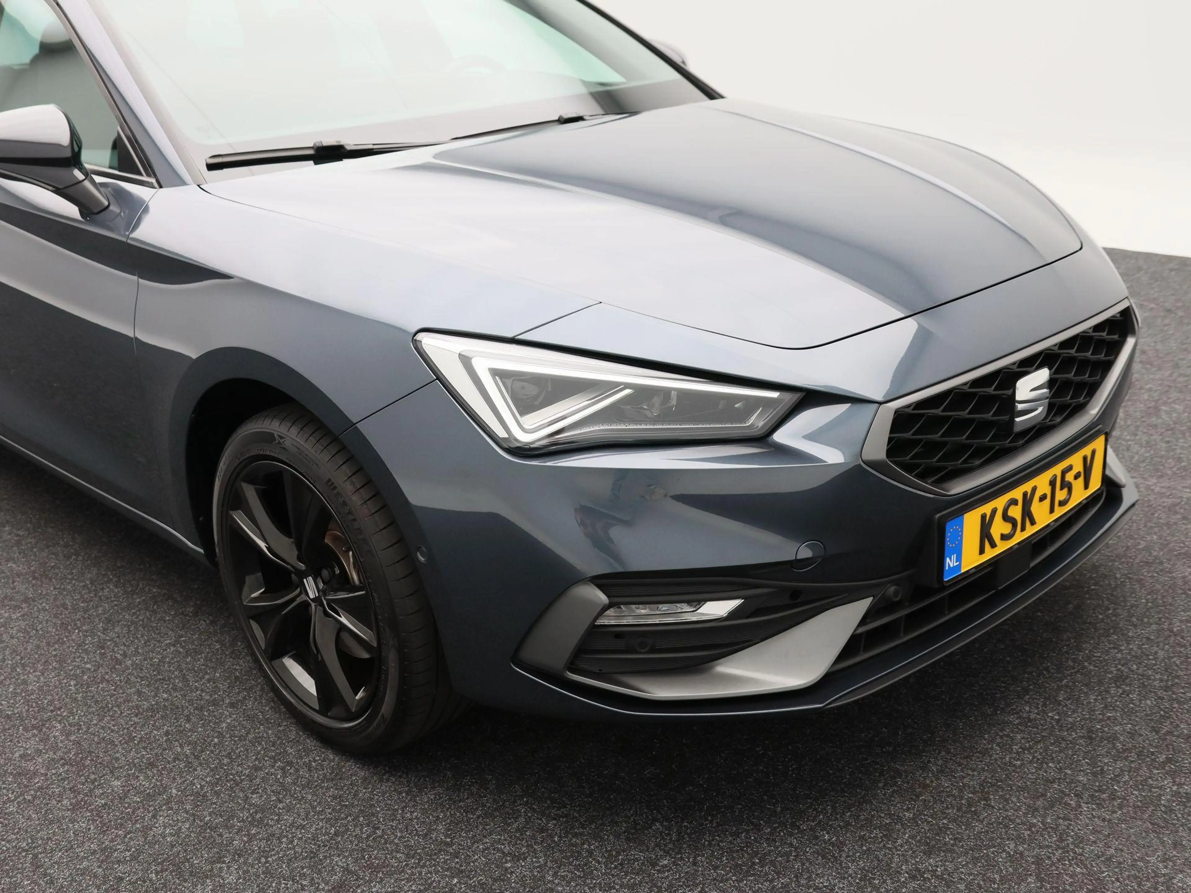 SEAT Leon e-Hybrid Sportstourer 1.5 TSi 204 Pk FR Business | Stoel/St — photo 11