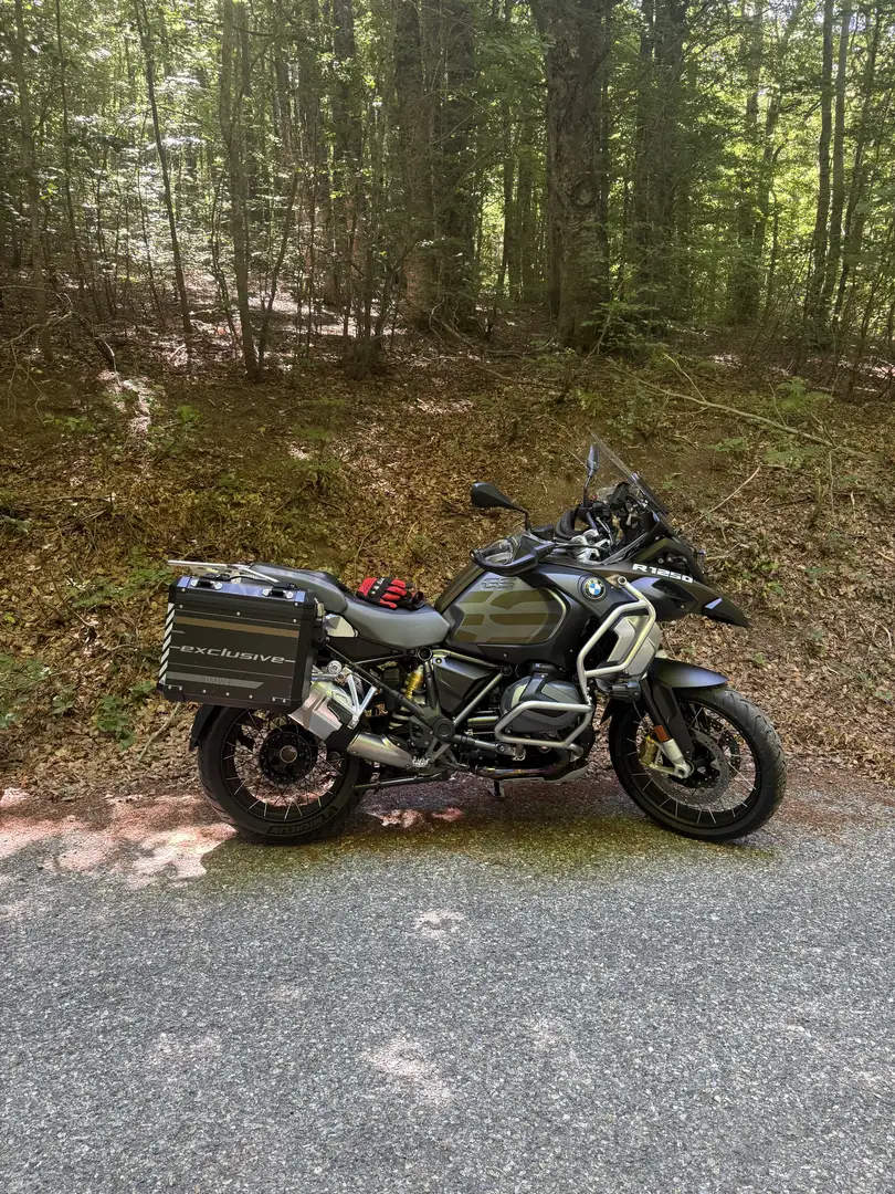 BMW R 1250 GS Adventure escusive  (Colore:Kalamata Metallic Matt) Verde - 2