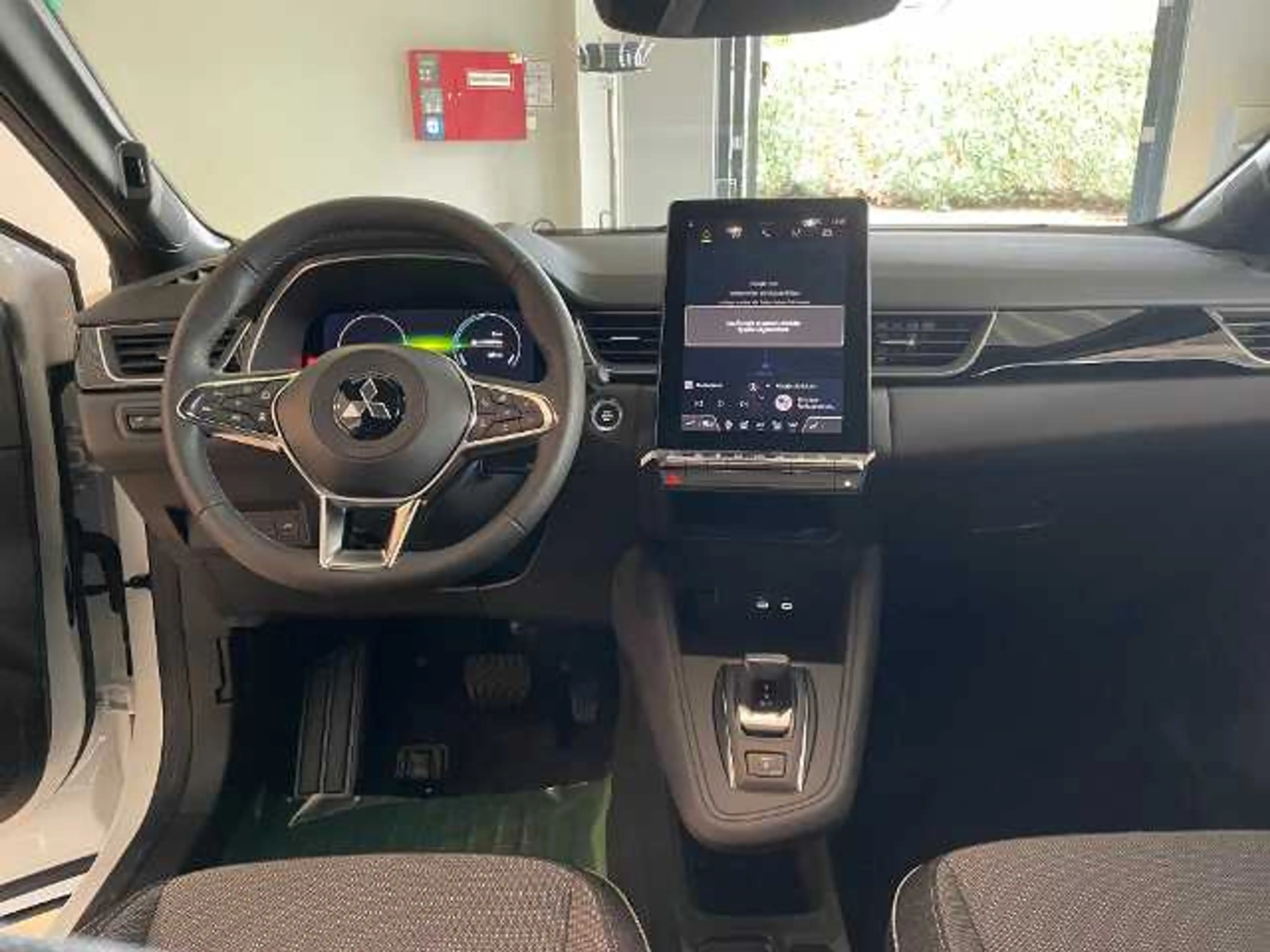 Mitsubishi Grandis Intro Edition 1.8 Hybrid — photo 9
