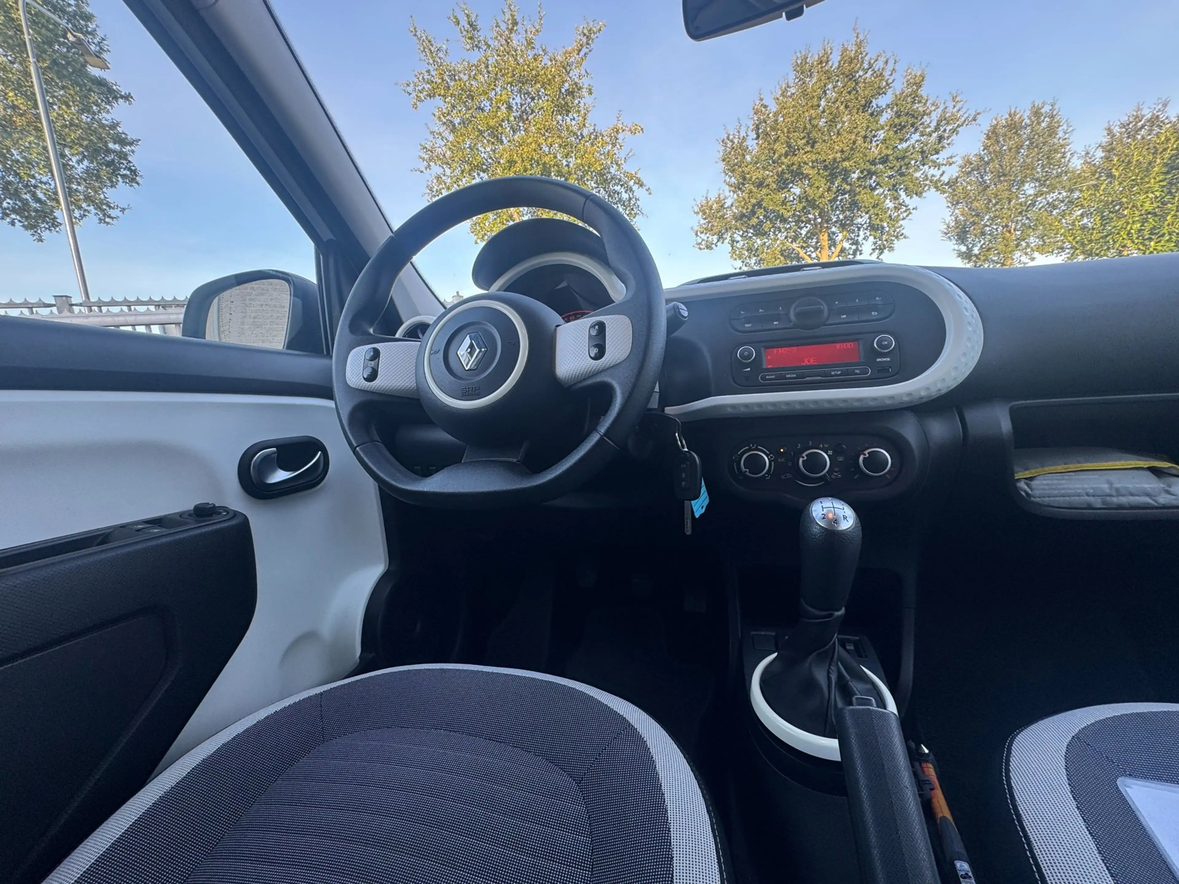 Renault Twingo 1.0 SCe Collection NL AUTO / GOED ONDERHOUDEN / AI — photo 12