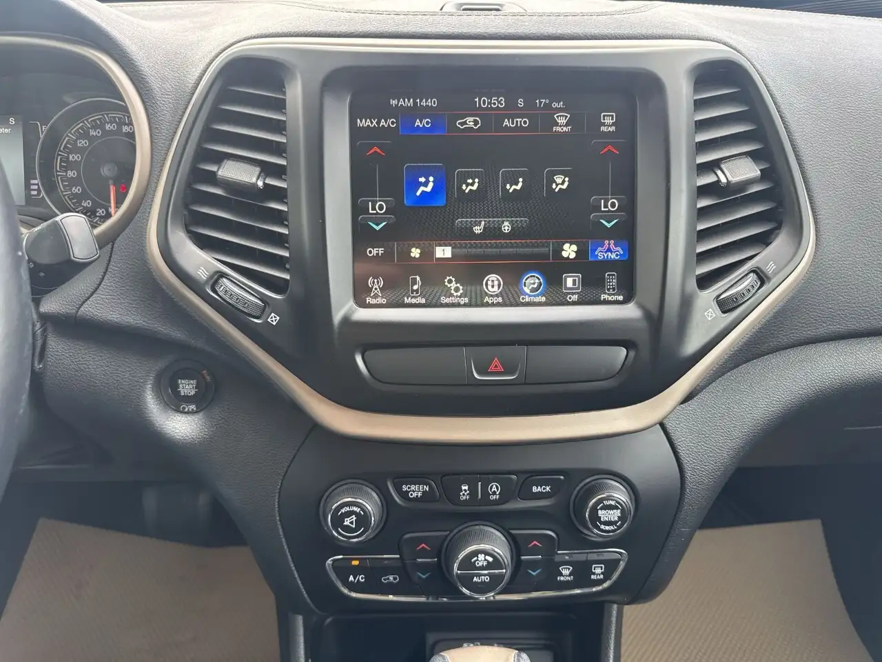 Jeep Cherokee photo Jeep Cherokee